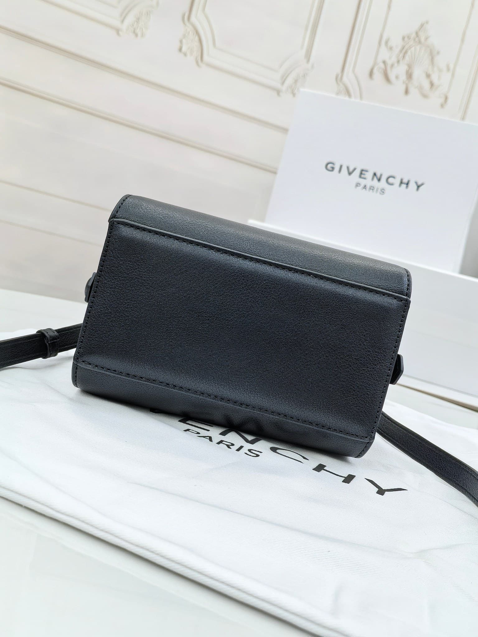 C3172 Small size 😀😀 2024 new model, Gucci, lightly tanned shiny cowhide leather handbag or crossbody bag — image 6