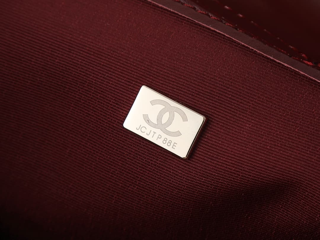 C850 💰 Upgrade to the original AS5634❤️❤️ In stock❤️❤️ 25a Silk bag – a popular item that stands out among the products on display at the handmade workshop🔥 It’s a masterpiece that combines tradition and innovation; the design is inspired by Chanel’s ebon — image 7
