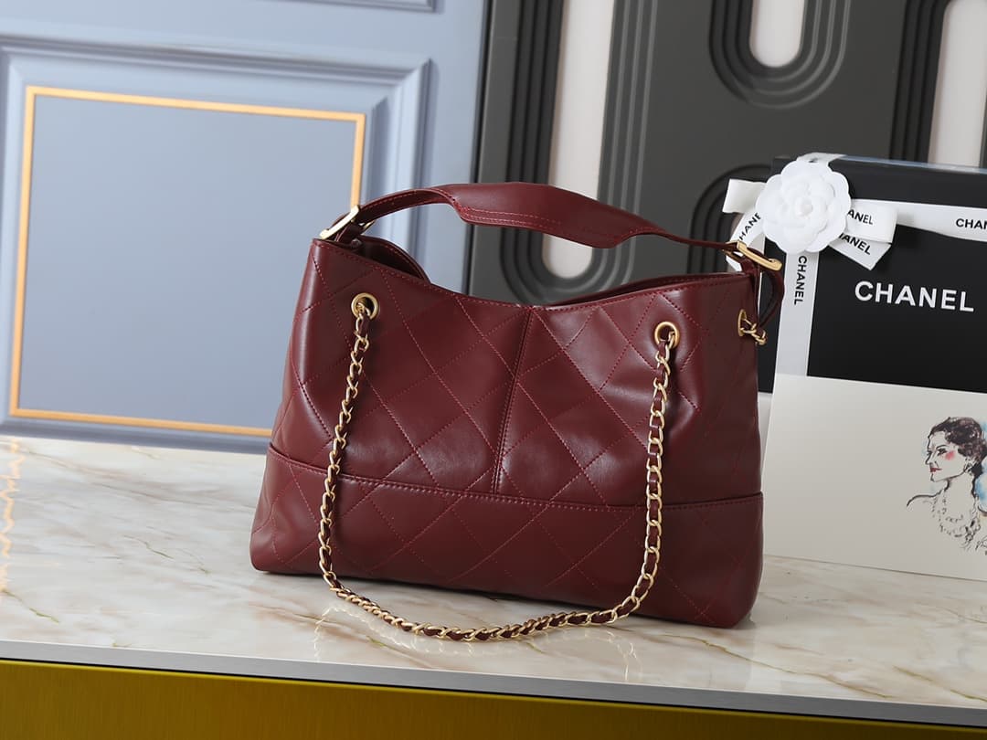 C850 💰 Upgrade to the original AS5634❤️❤️ In stock❤️❤️ 25a Silk bag – a popular item that stands out among the products on display at the handmade workshop🔥 It’s a masterpiece that combines tradition and innovation; the design is inspired by Chanel’s ebon — image 3