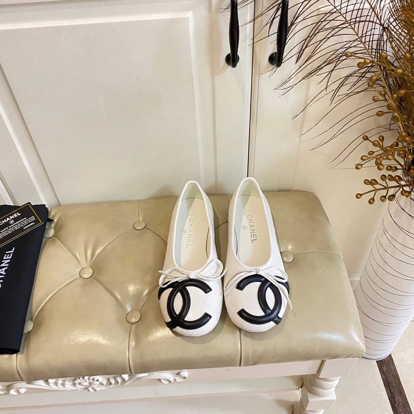 D3998 Factory price. Chanel new model: suede exterior, suede interior, genuine leather sole. 35-40 size — image 4