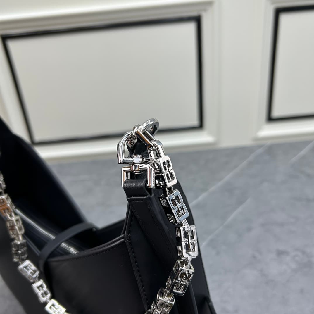 C3164 [New Product] 🇫🇷 GIVENCHY 2023 – Elegant cutouts and charm. Handbag with original French box leather, paired with brass 4G hardware chains ⛓️ — image 6