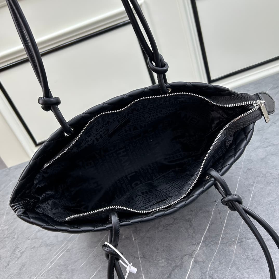 C695 New model 💰 Chanel Panda Kangpeng basket ||| The classic black and white panda color scheme is really beautiful! It gives a high-end feel. — image 7