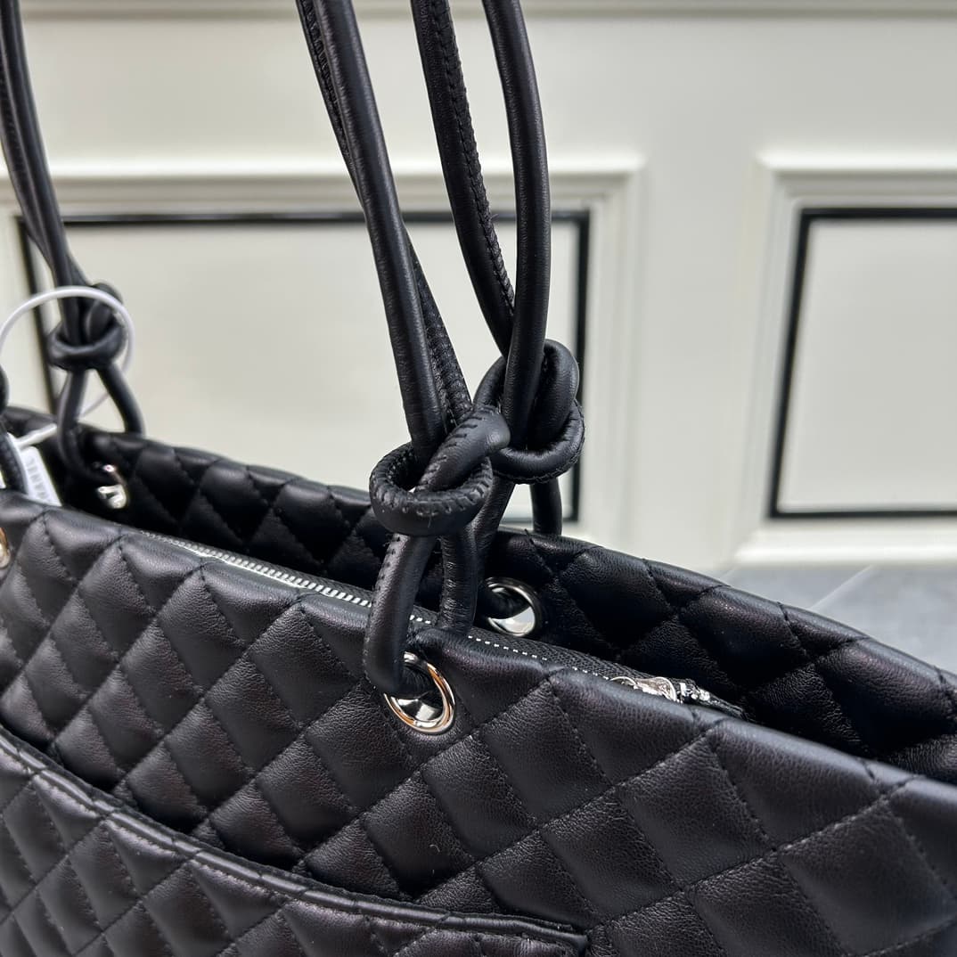 C695 New model 💰 Chanel Panda Kangpeng basket ||| The classic black and white panda color scheme is really beautiful! It gives a high-end feel. — image 6