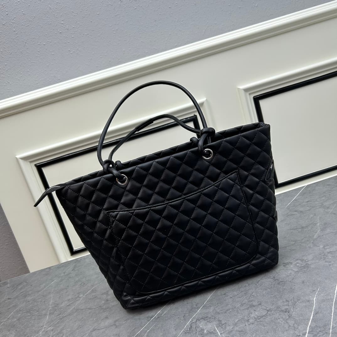 C695 New model 💰 Chanel Panda Kangpeng basket ||| The classic black and white panda color scheme is really beautiful! It gives a high-end feel. — image 3