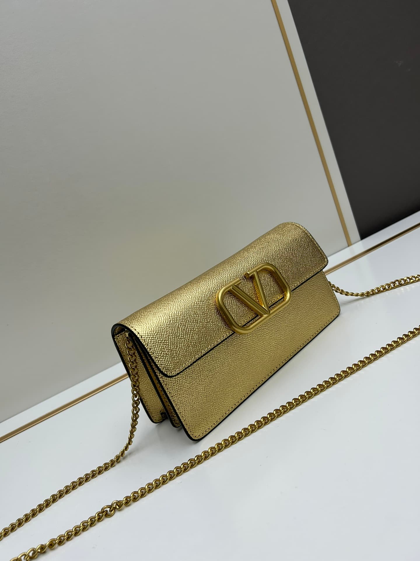 C8303 🆕 New mini handbag — image 2