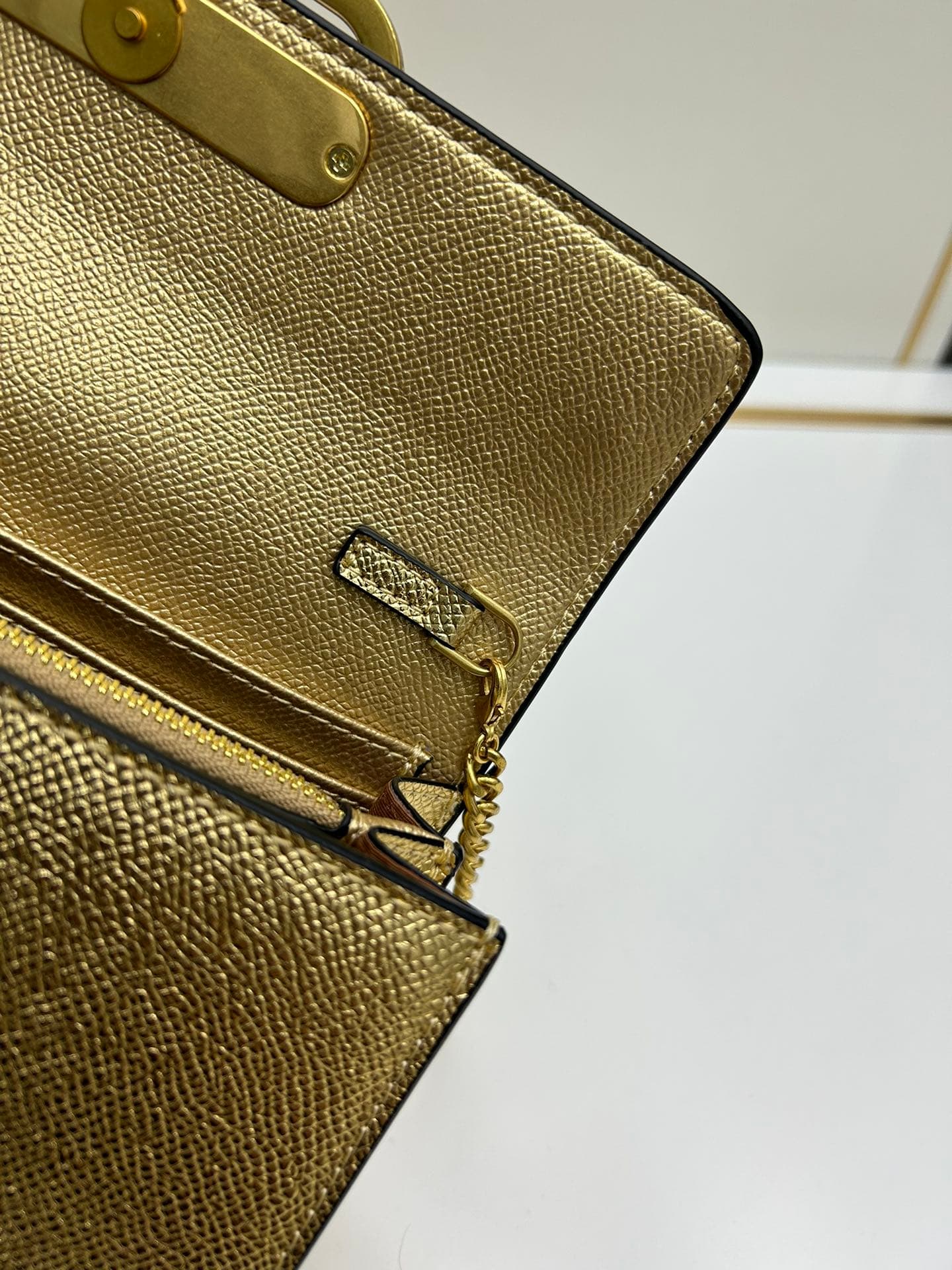 C8303 🆕 New mini handbag — image 6
