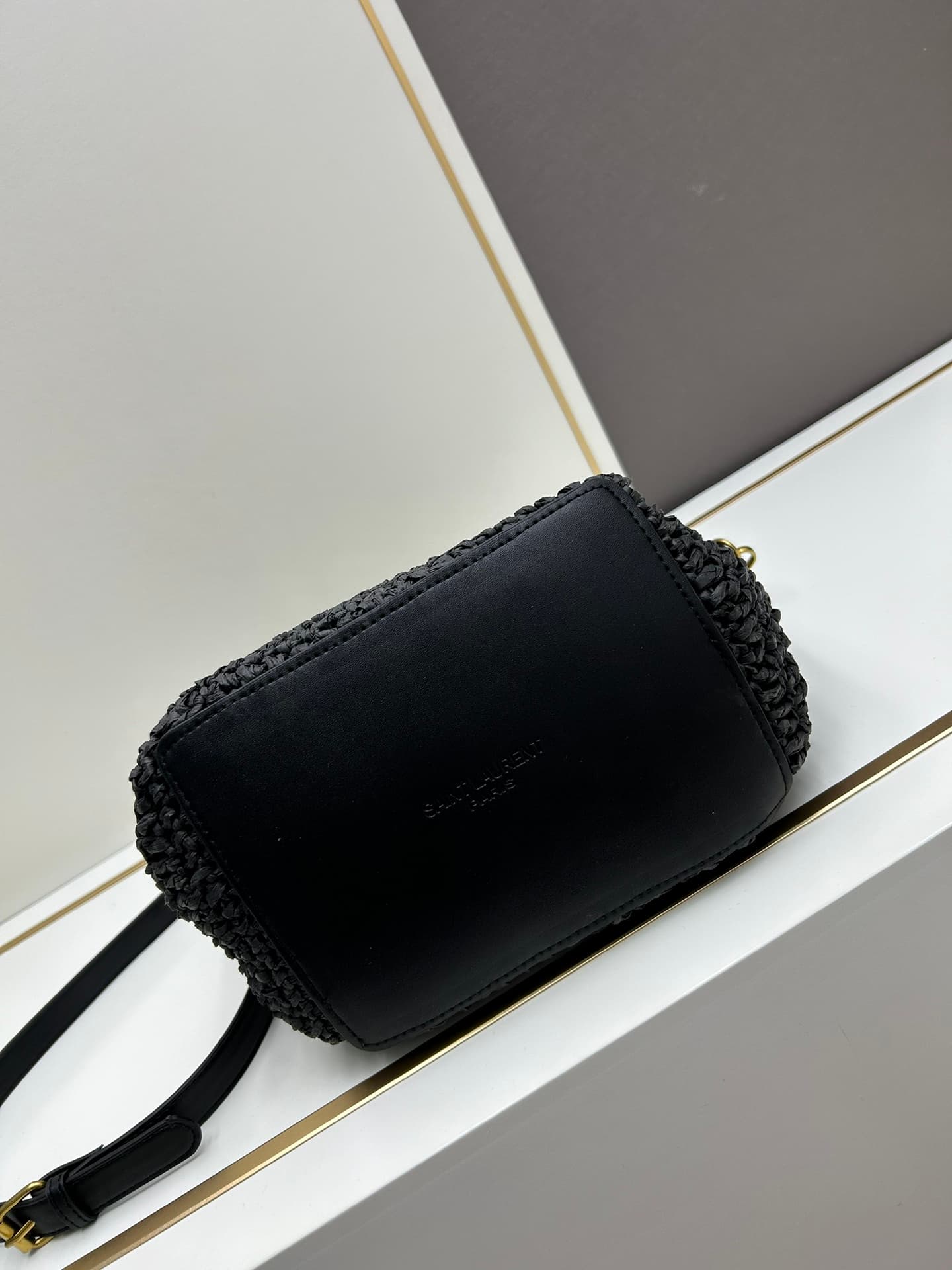 C8754 New model 💰 Saint Laurent LE 37 Rafa grass woven handbag |||| Bucket bag, with LE CASSANDRE hook fastenings, made of woven Rafa grass and plant-tanned leather. Adjustable detachable shoulder strap, allowing various ways of wearing. — image 5