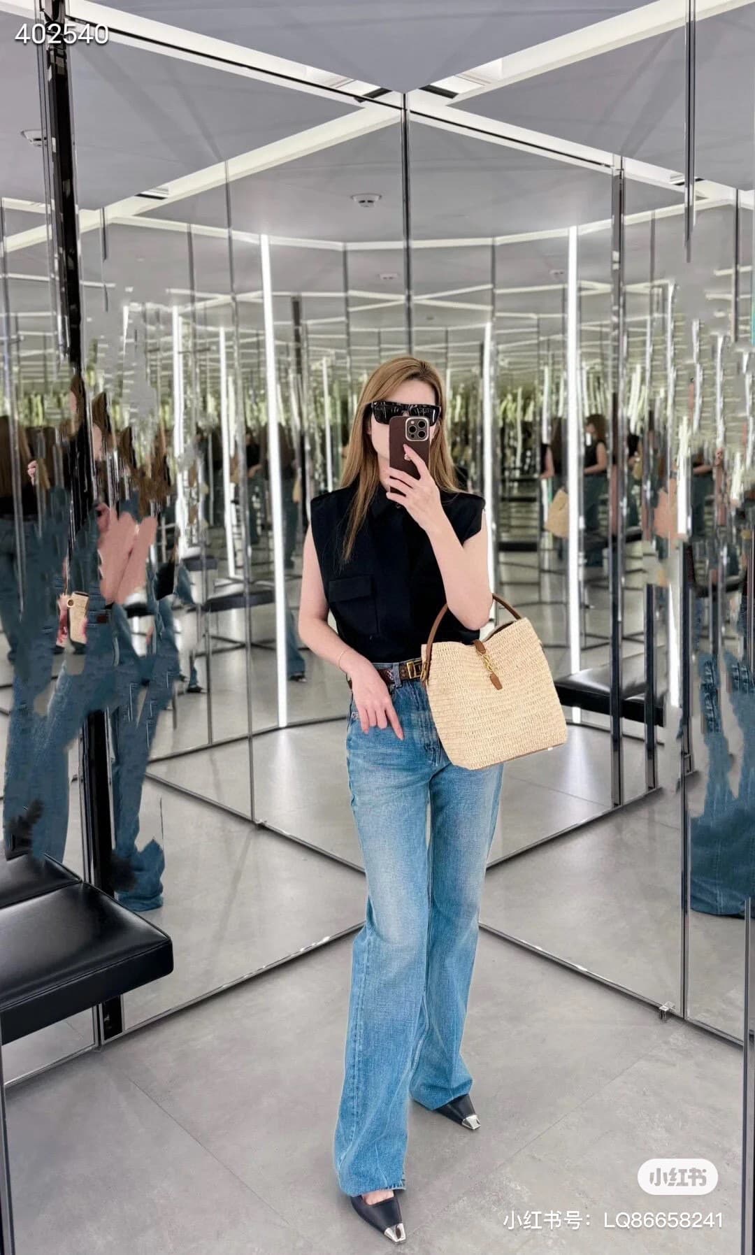 C8751 New model 💰 Saint Laurent LE 37 Rafa grass-woven handbag |||| A bucket-shaped bag, with a hook closure on LE CASSANDRE. Made from woven Rafa grass and plant-tanned leather. Adjustable and detachable shoulder strap, allowing various ways of wearing. — image 3