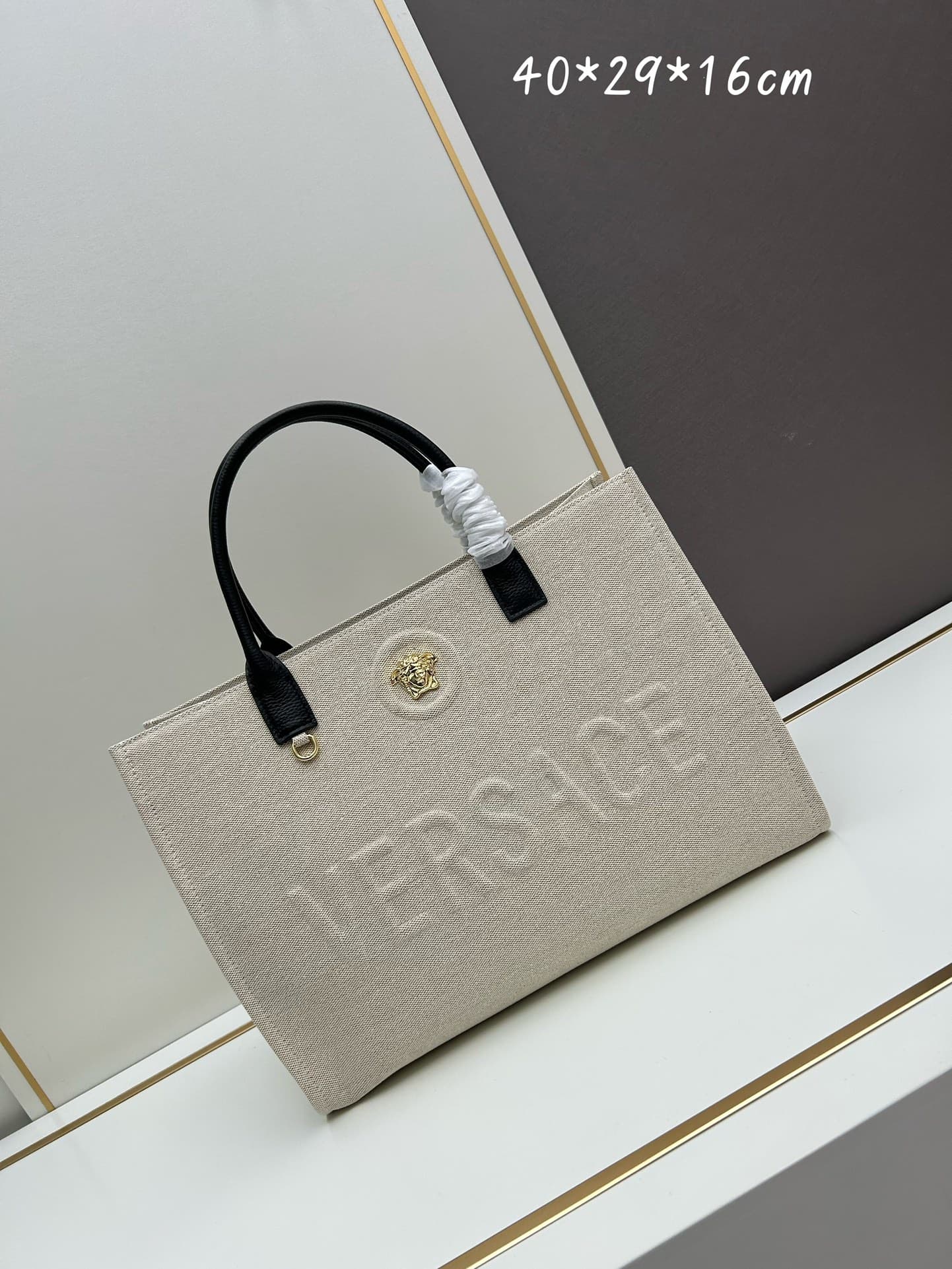 C8392 Versace — image 3