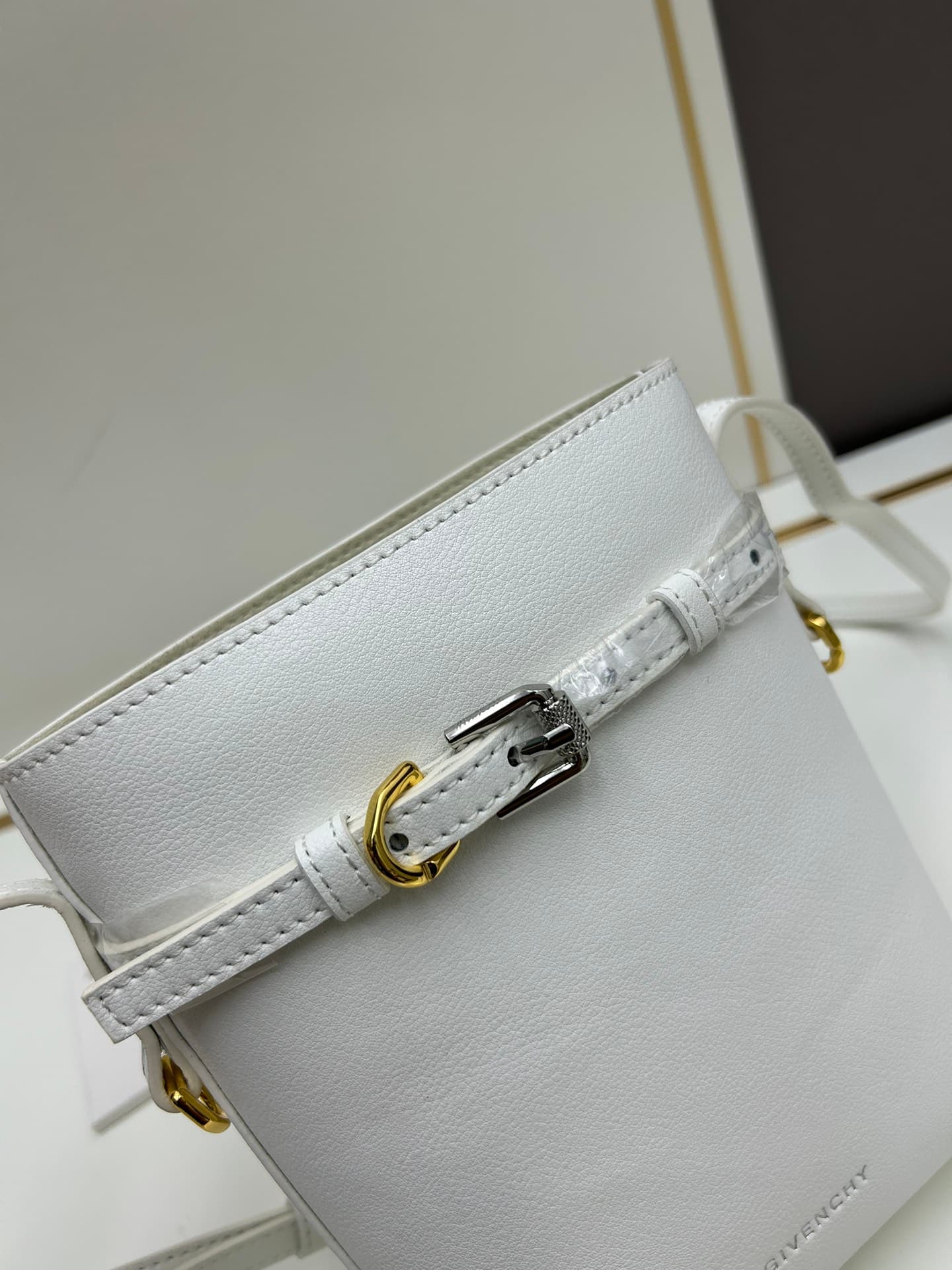 C3177 Jovia 2024 New Model Phone Bag, Fufu Bag – Lightly tanned cowhide phone bag — image 4