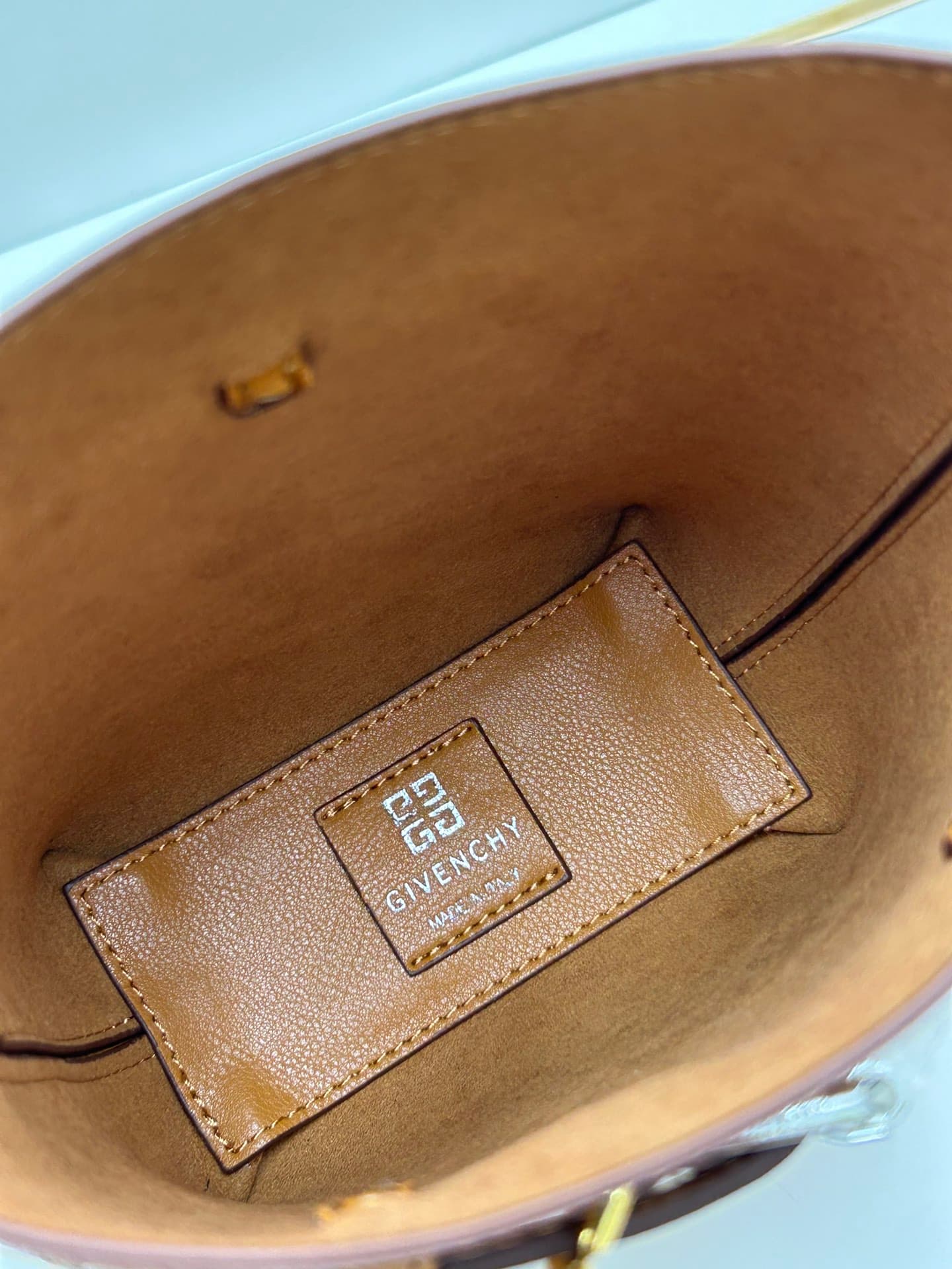 C3176 Jilbab 2024 New Model Phone Bag, Fufu Bag – Lightly tanned cowhide phone bag — image 8