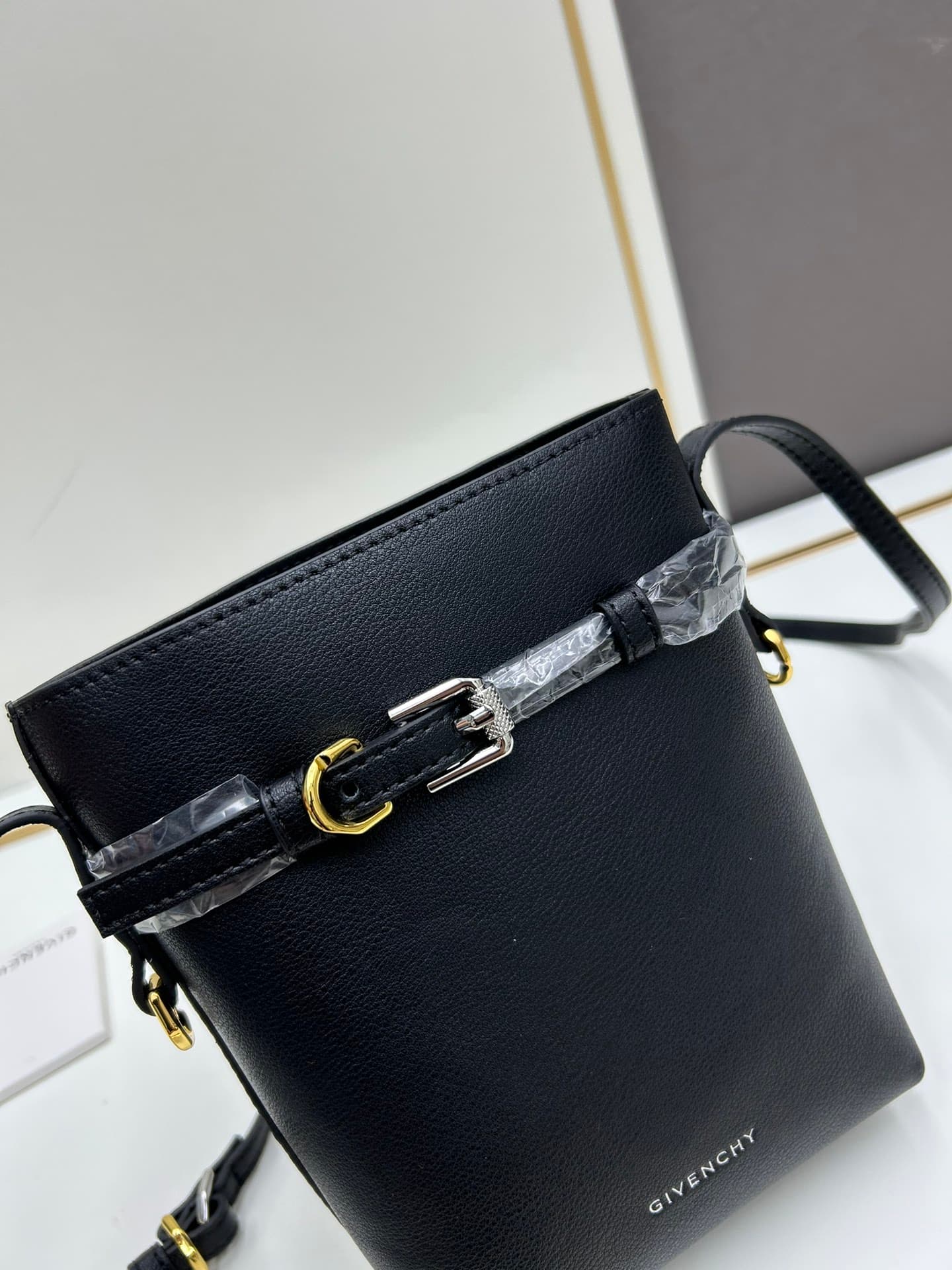 C3175 Giovanni 2024 New Model Phone Bag, Fufu Bag – Lightly tanned cowhide phone bag — image 4