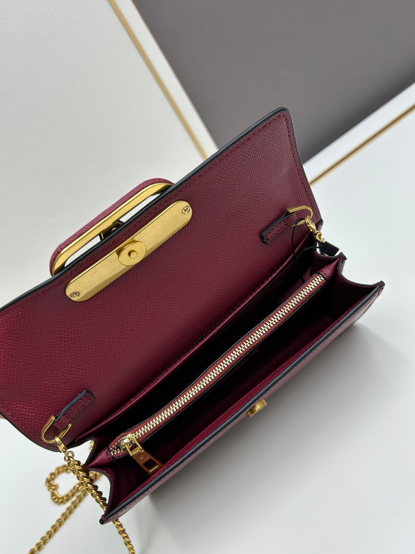 C8302 🆕 New mini handbag — image 7