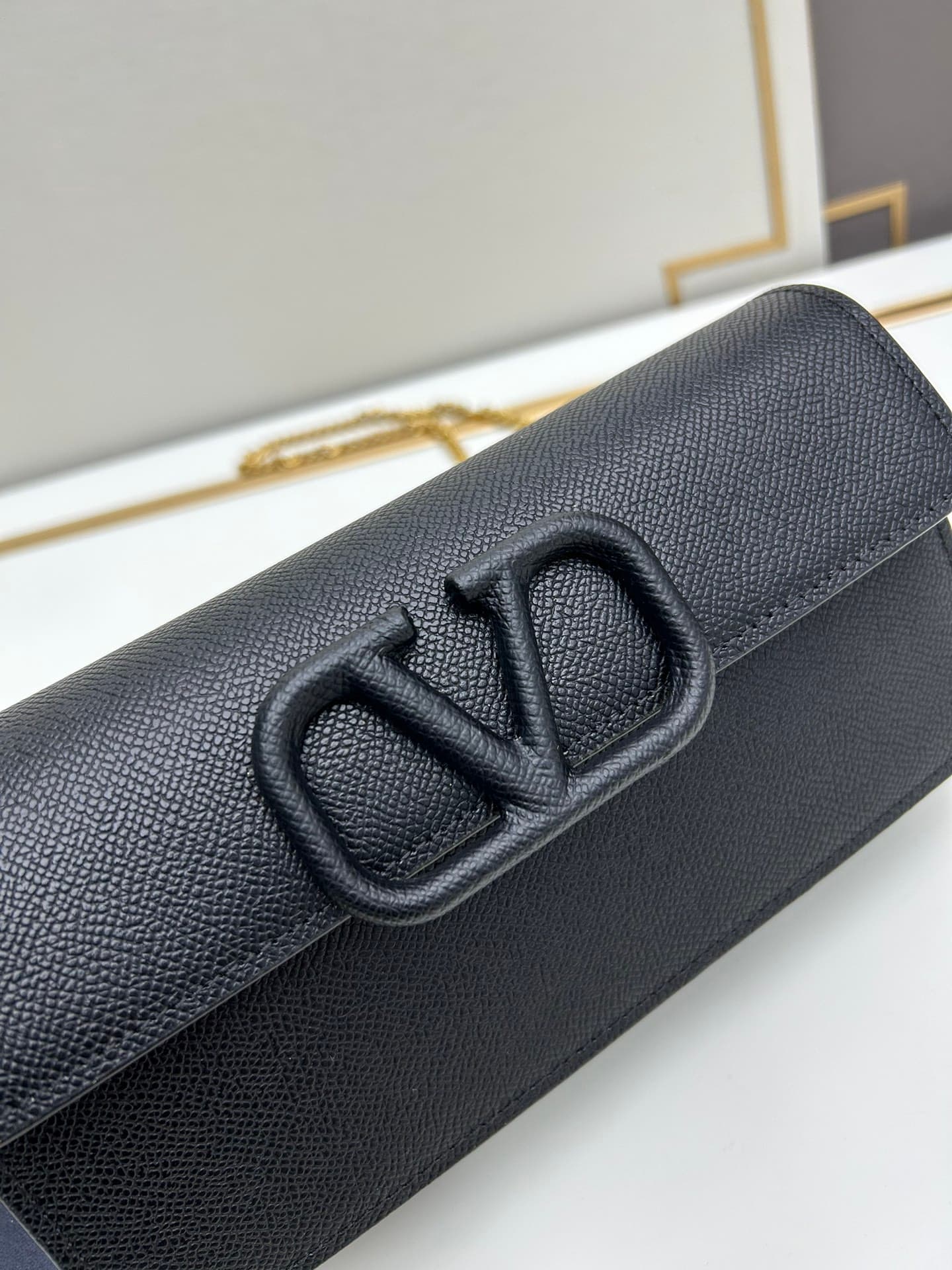 C8301 🆕 New small handbag model — image 4