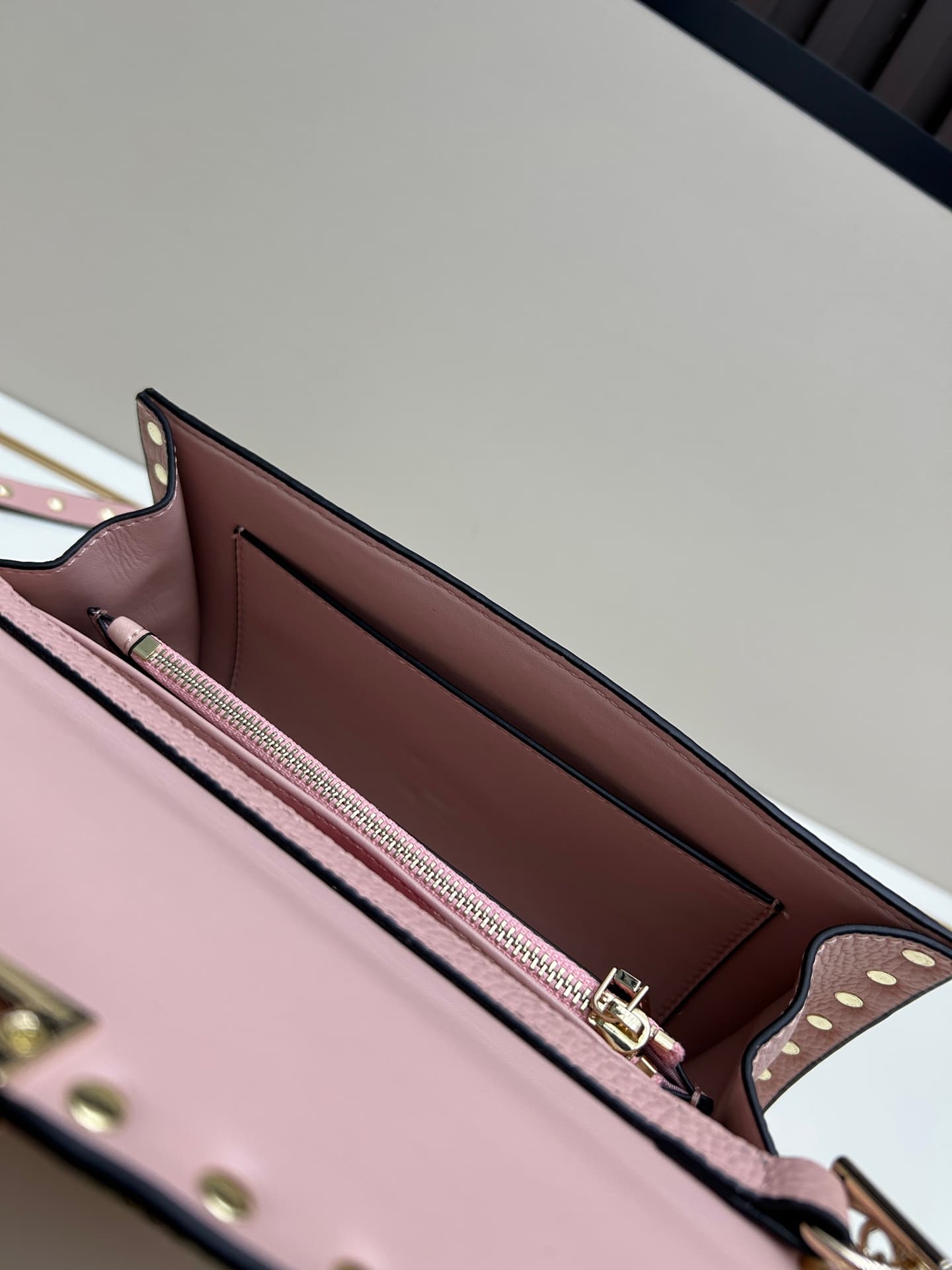 C8299 Garavani Rockstud Mini leather crossbody bag, featuring the iconic hook closure design — image 8