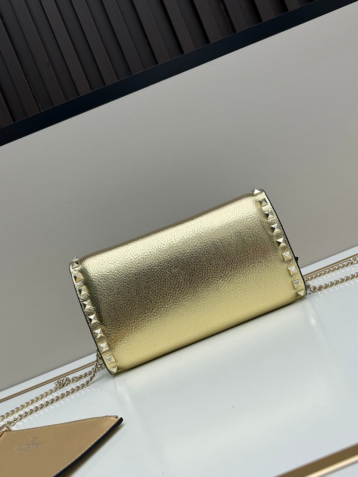C8298 Garavani Rockstud Mini leather crossbody bag, featuring the iconic hook closure design — image 2