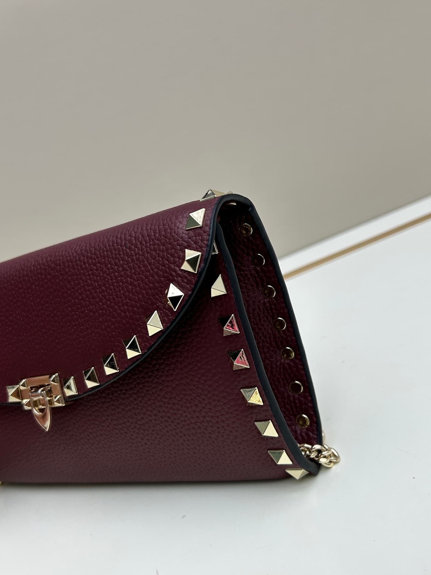 C8297 Garavani Rockstud Mini leather crossbody bag, featuring the iconic hook closure design — image 4