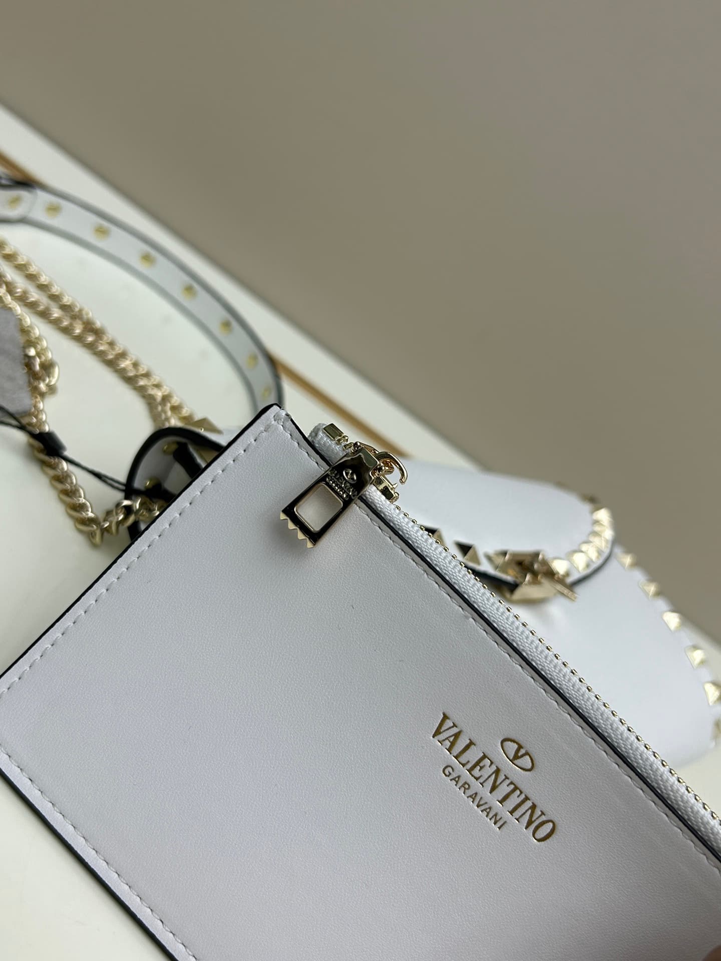 C8296 Garavani Rockstud Mini leather crossbody bag, featuring the iconic hook closure design — image 5