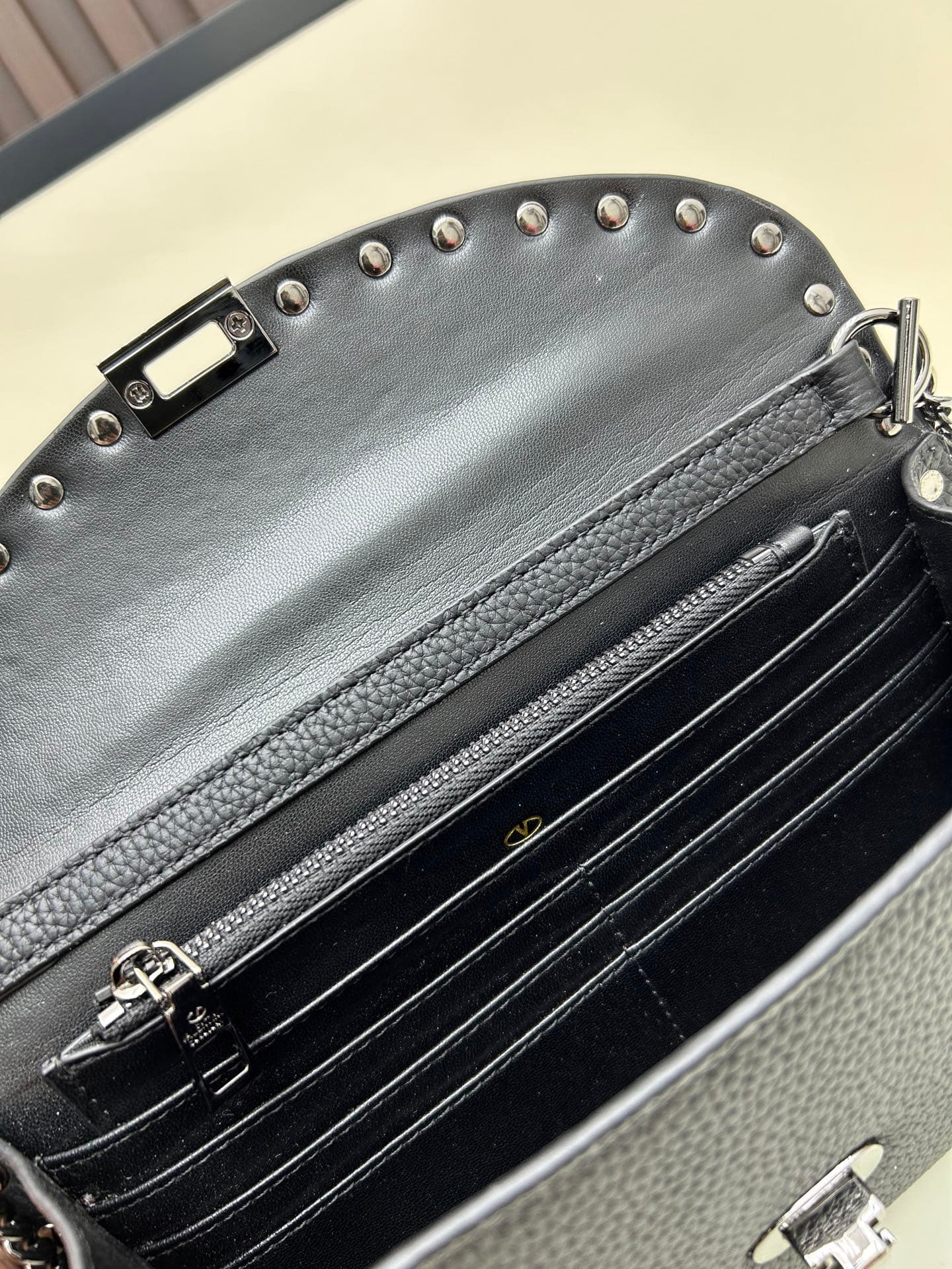 C8293 Garavani Rockstud Mini cowhide crossbody bag, featuring the iconic hook closure design — image 8
