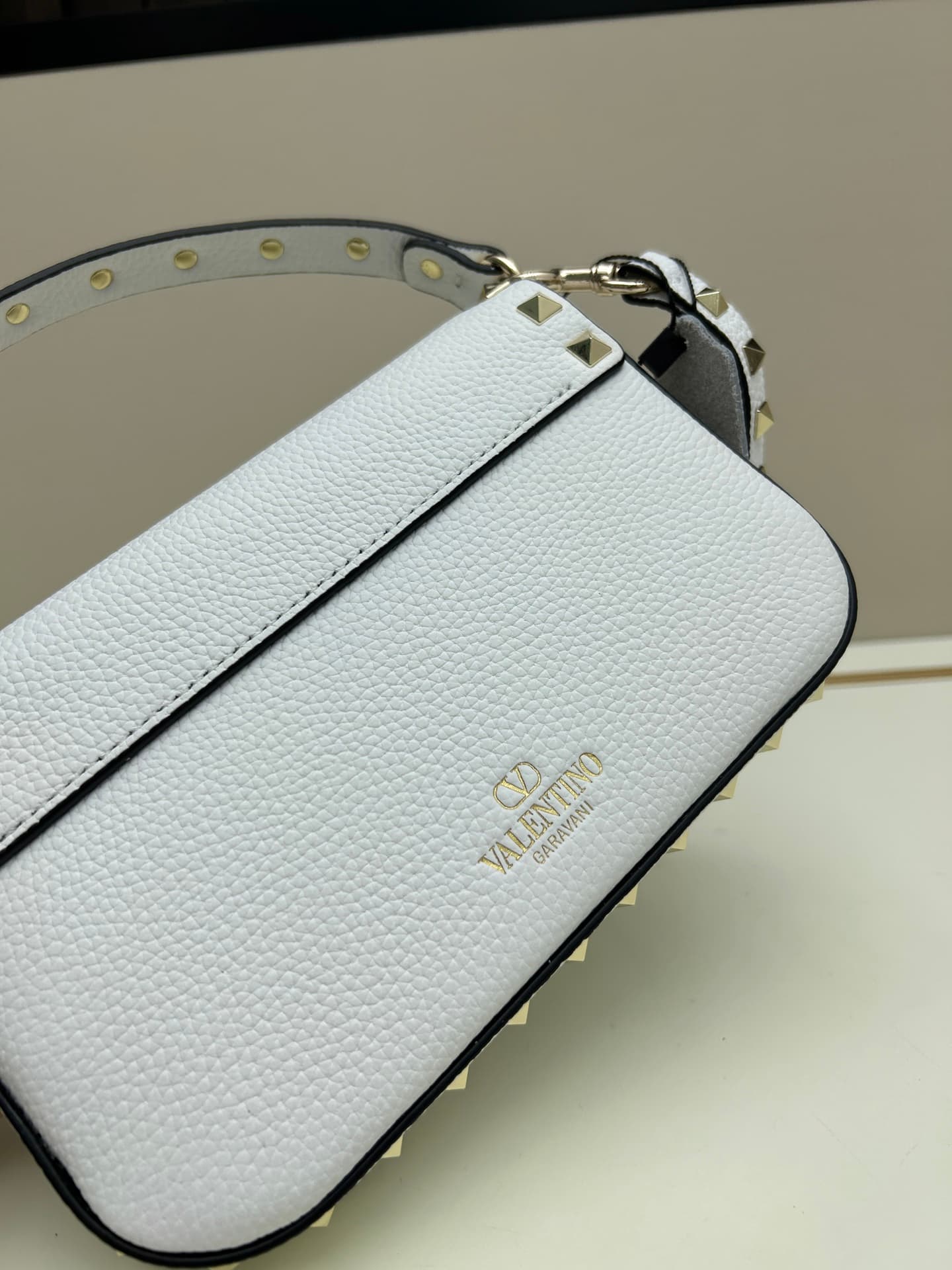 C8291 New model • detachable shoulder strap — image 4