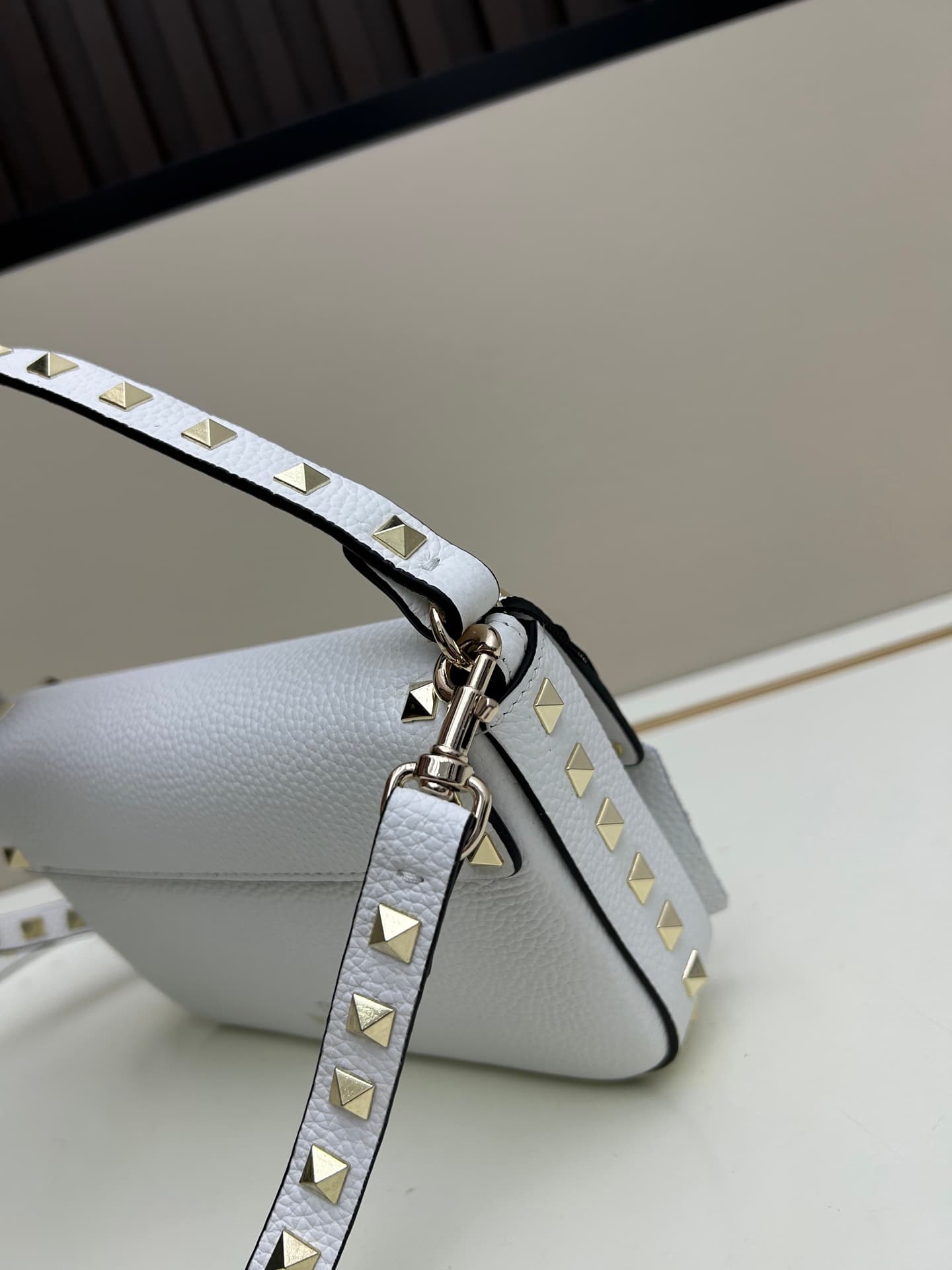 C8291 New model • detachable shoulder strap — image 3