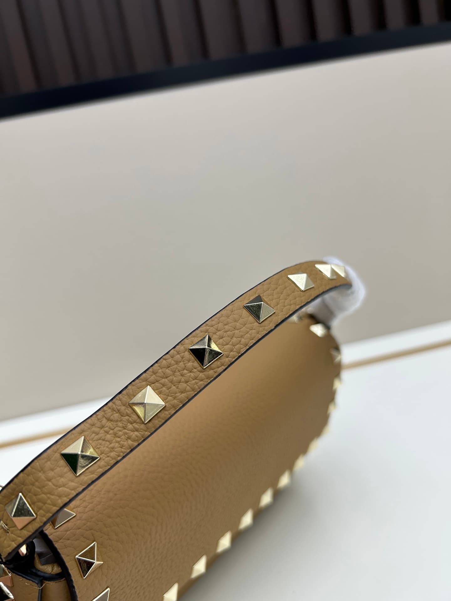 C8290 New model • detachable shoulder strap — image 6