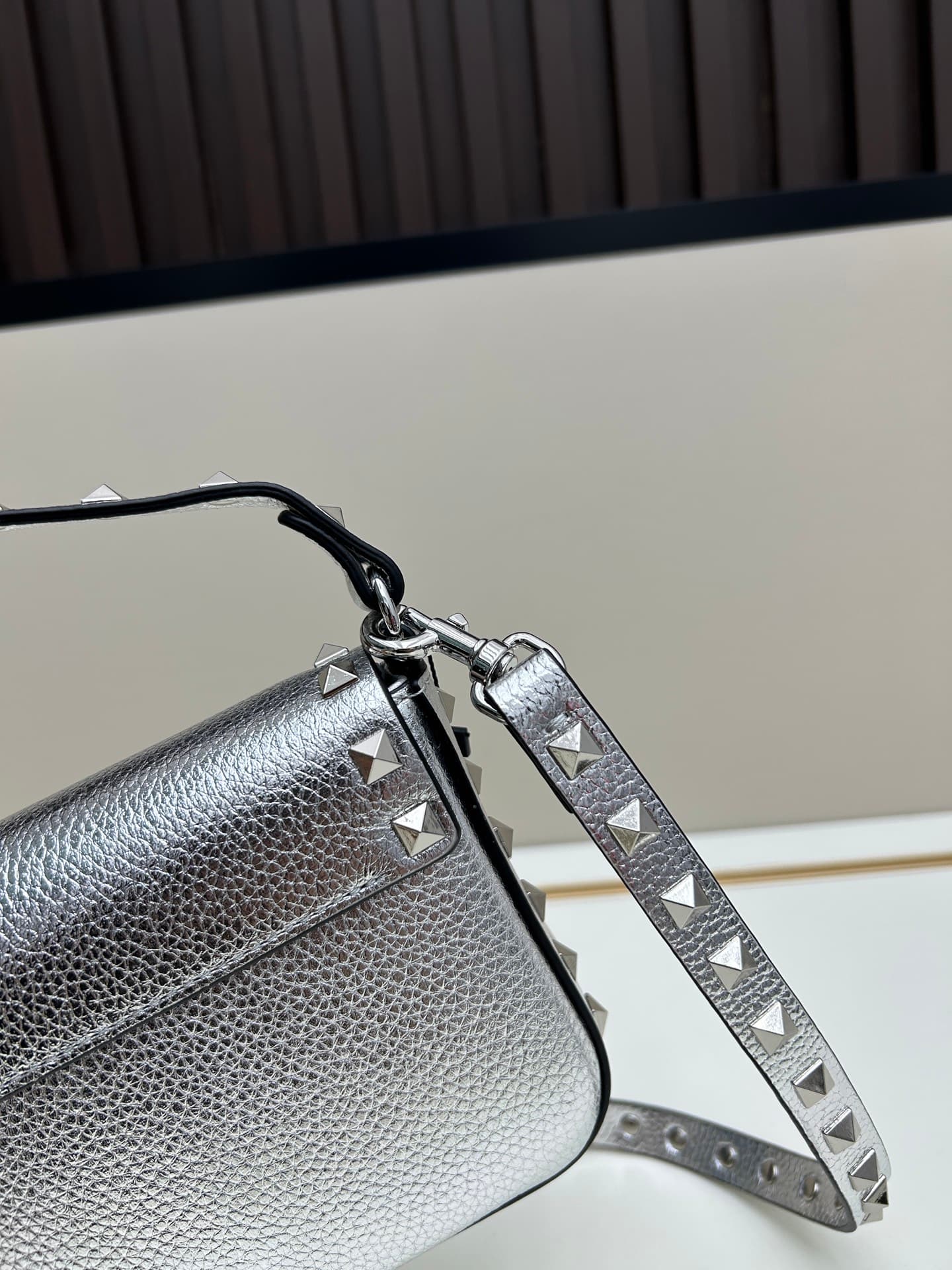 C8289 New model • Detachable shoulder strap — image 5