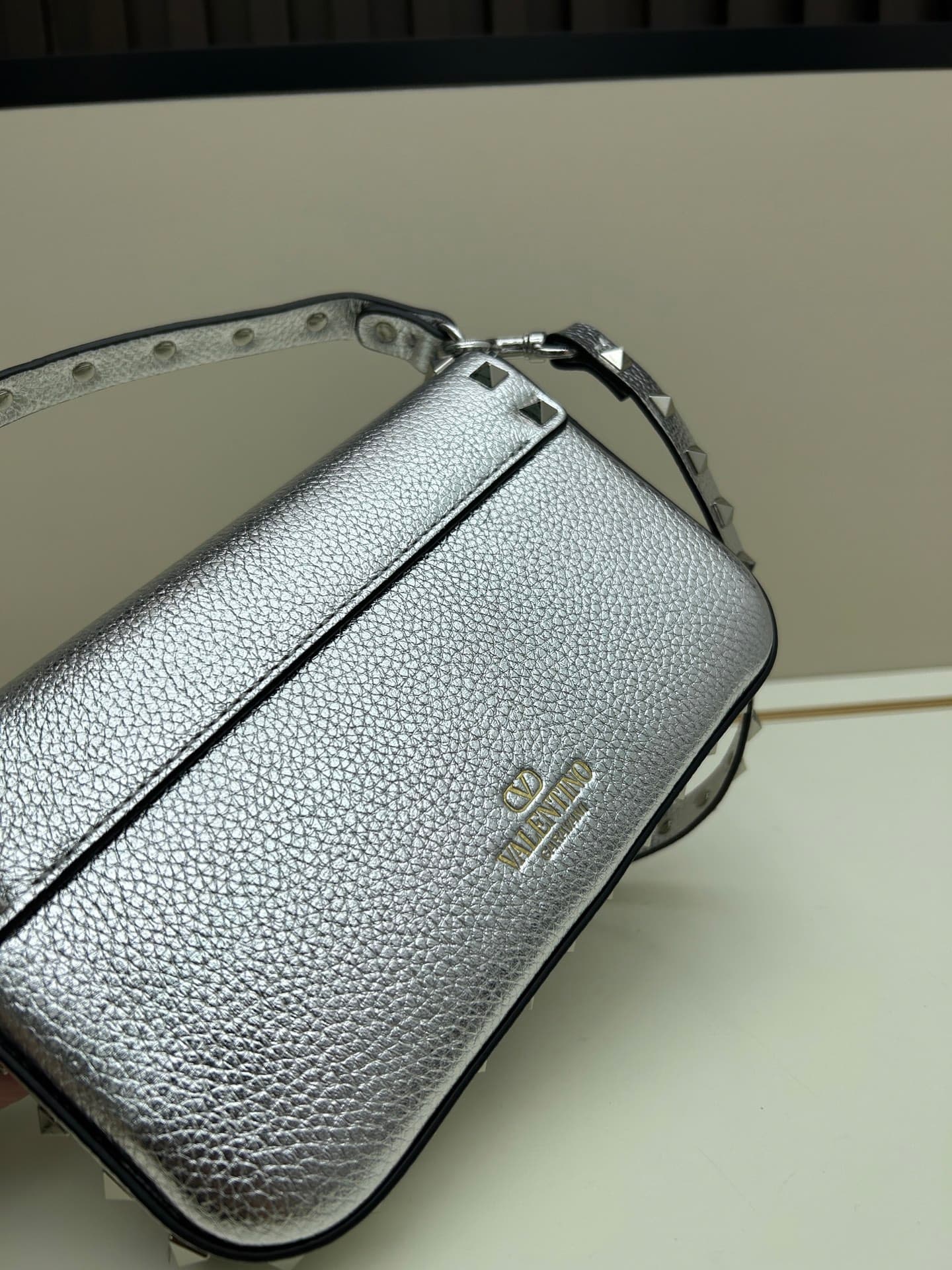 C8289 New model • Detachable shoulder strap — image 4