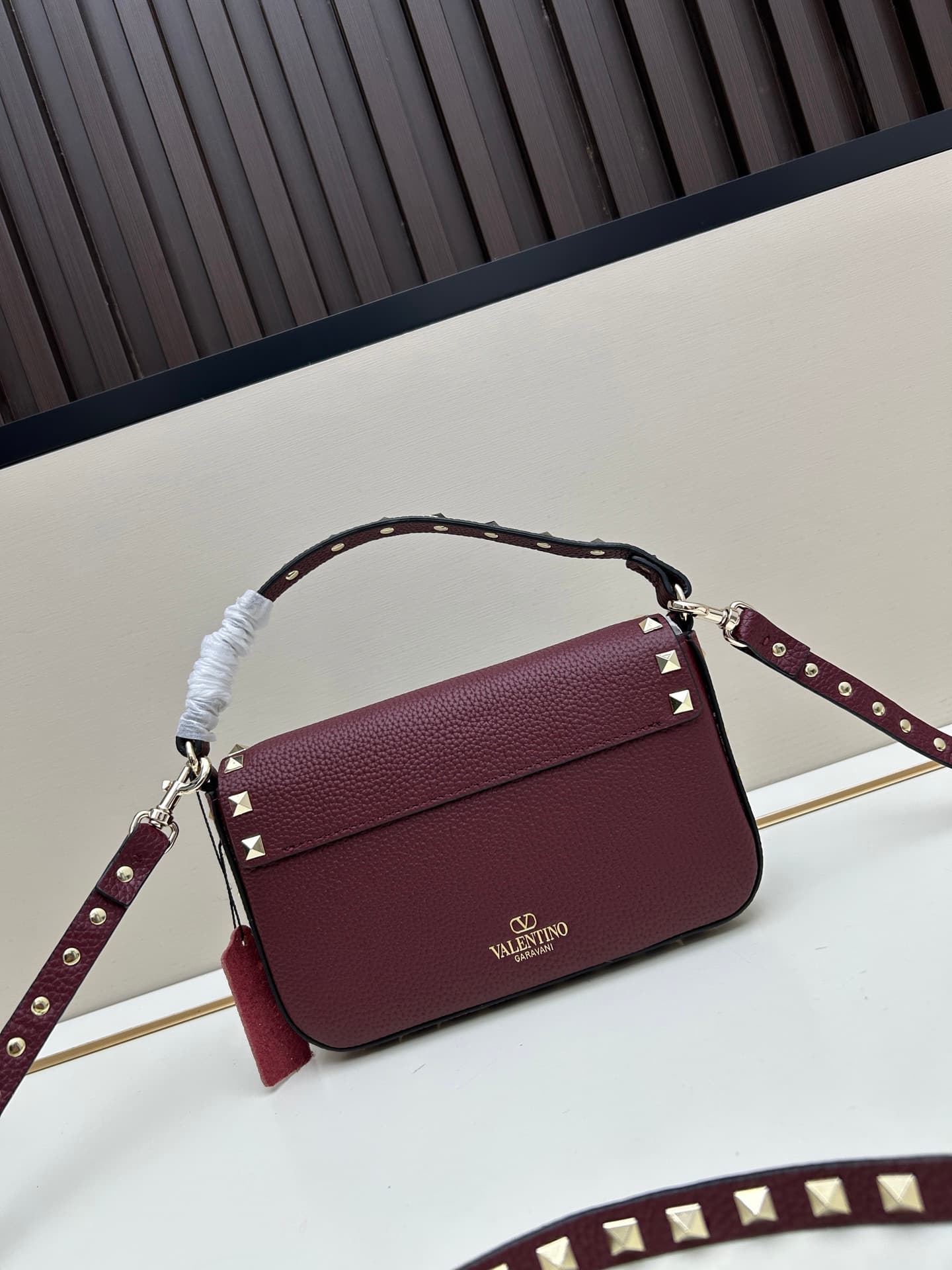 C8288 New model • Detachable shoulder strap — image 2