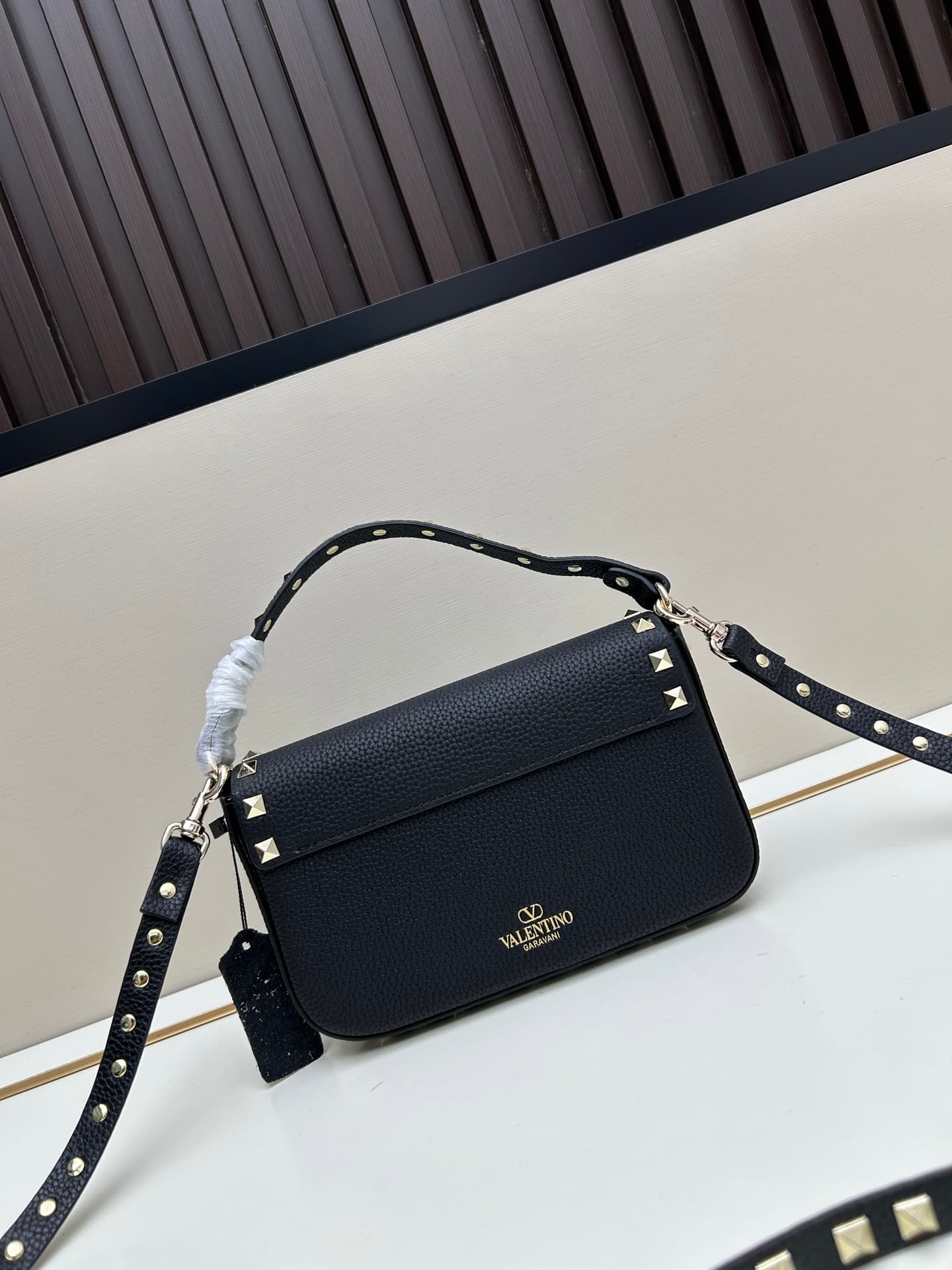 C8285 New model • Detachable shoulder strap — image 2