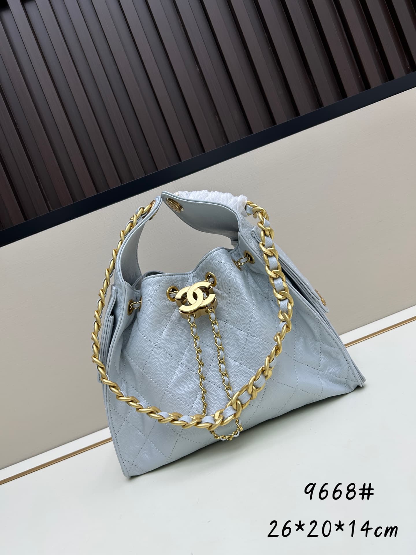 C827 New model 💰 Chanel 25 handbag |||| The new “Chanel 25bag” bag is another “It Bag” after Chanel 22bag! It features a classic and practical design, incorporating the three iconic elements of the brand: chevron-stitched patterns, leather straps, and dou — image 5