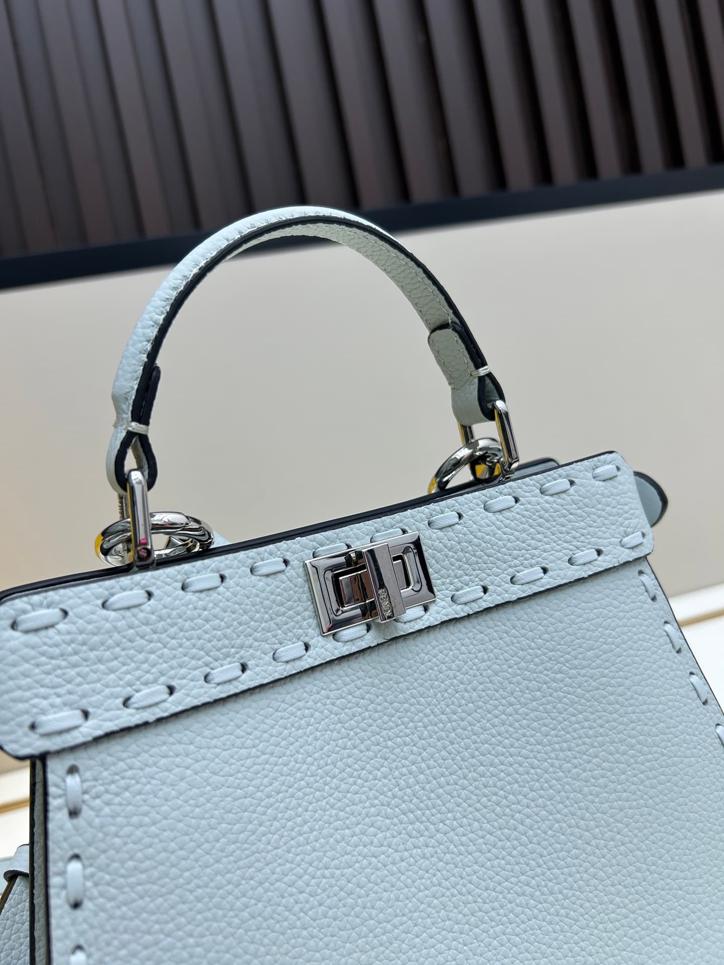 C2979 Box with 400, Fendi Peekaboo kitten bag — image 4