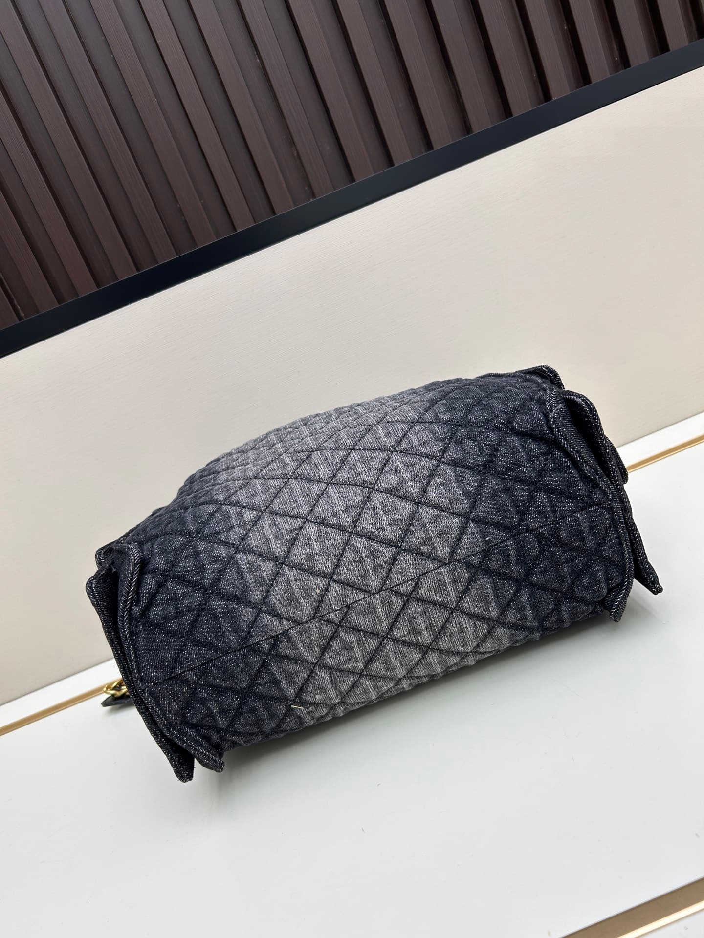 C837 New model 💰 Imported Chanel handbag 25|||The new “Chanel 25bag” is another “It Bag” following Chanel 22bag! It features a classic and practical design, retaining the three iconic elements of the brand: chevron-stitched pattern, leather straps, and do — image 4