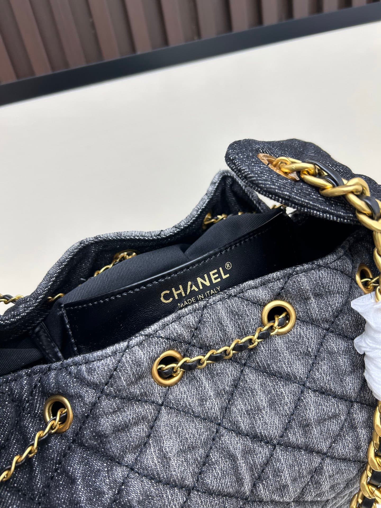 C837 New model 💰 Imported Chanel handbag 25|||The new “Chanel 25bag” is another “It Bag” following Chanel 22bag! It features a classic and practical design, retaining the three iconic elements of the brand: chevron-stitched pattern, leather straps, and do — image 8