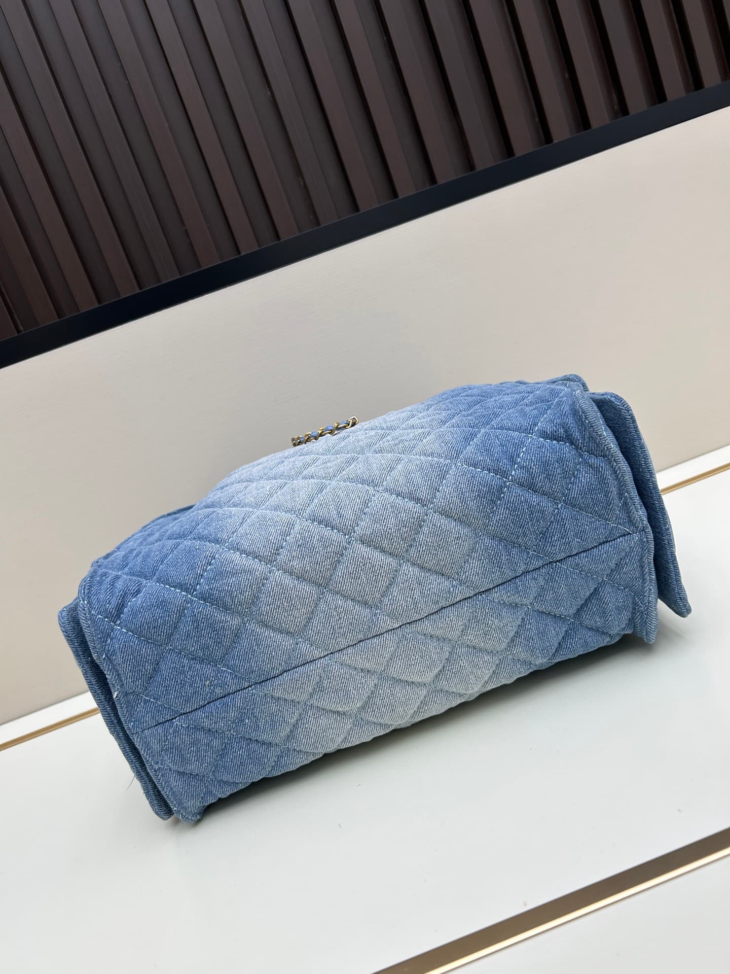C836 New model 💰 Imported Chanel backpack 25|||The new “Chanel 25bag” backpack is another “It Bag” following Chanel 22bag! Its design is classic and practical, retaining the three iconic elements of the brand: chevron-stitched seams, leather straps, and d — image 4
