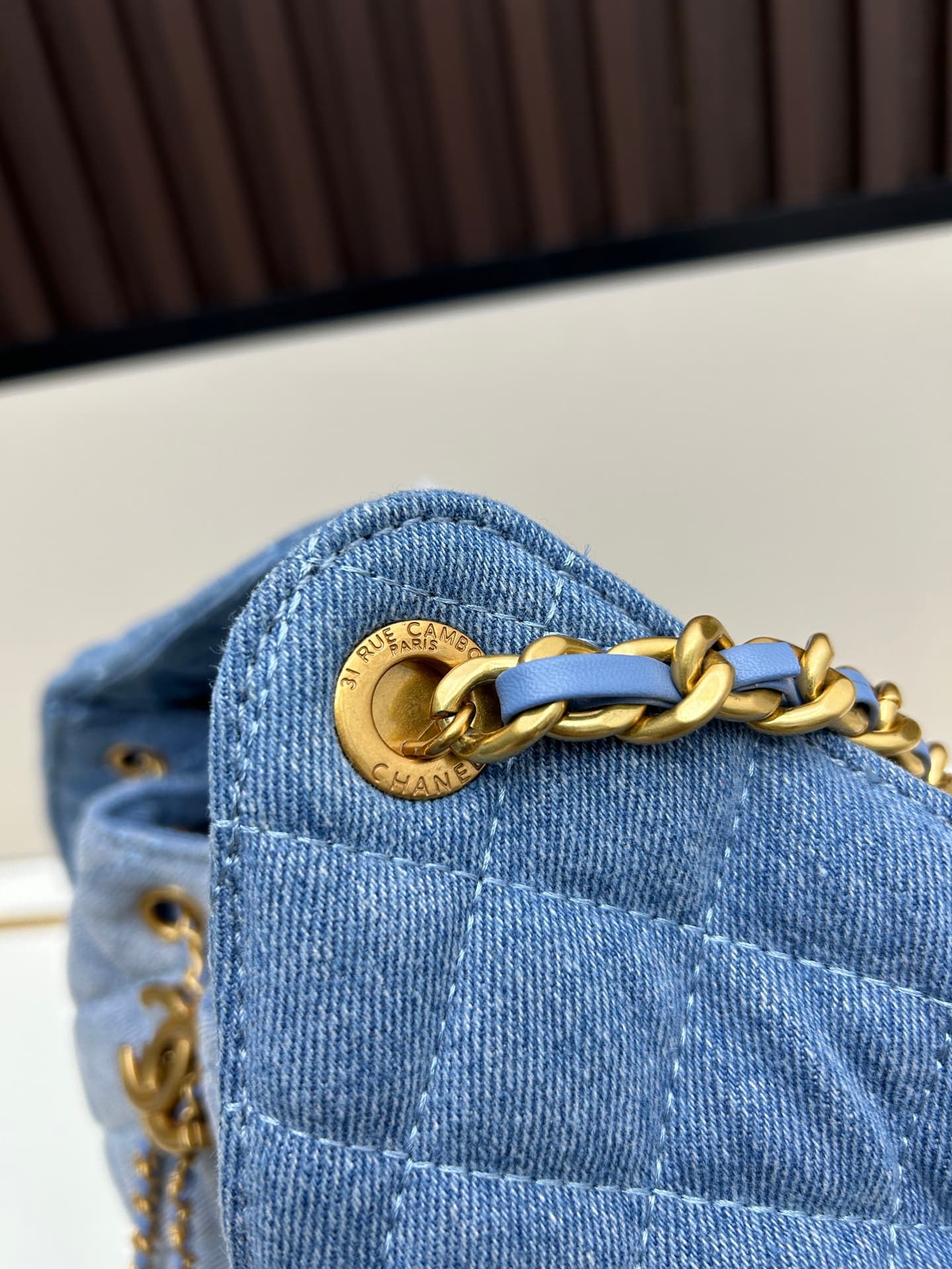 C836 New model 💰 Imported Chanel backpack 25|||The new “Chanel 25bag” backpack is another “It Bag” following Chanel 22bag! Its design is classic and practical, retaining the three iconic elements of the brand: chevron-stitched seams, leather straps, and d — image 6
