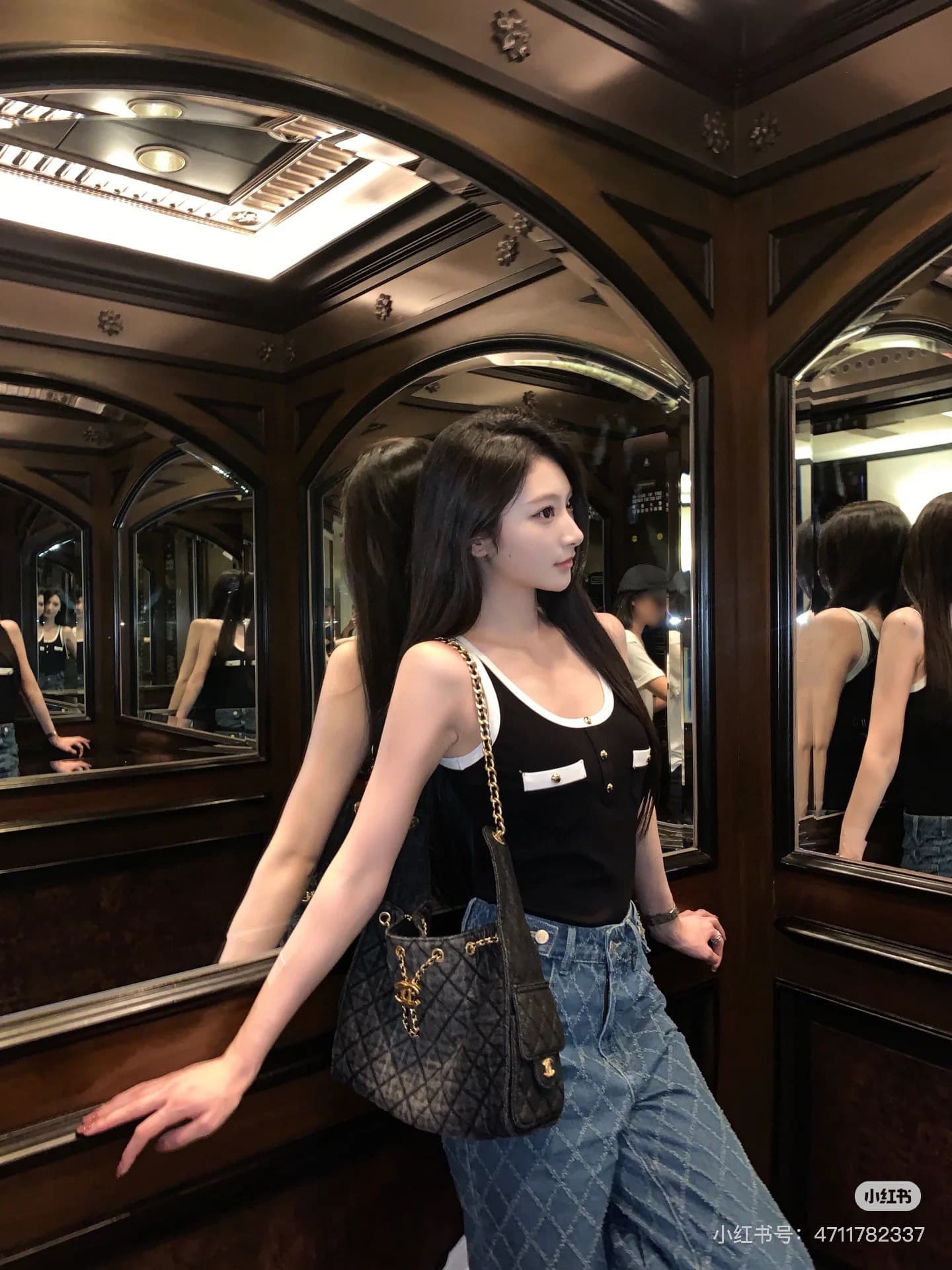 C835 New model 💰 Imported Chanel handbag 25|||The new “Chanel 25bag” is another “It Bag” after Chanel 22bag! Its design is classic and practical, incorporating the three iconic elements of the brand: chevron-stitched fabric, leather straps, and double C b — image 7