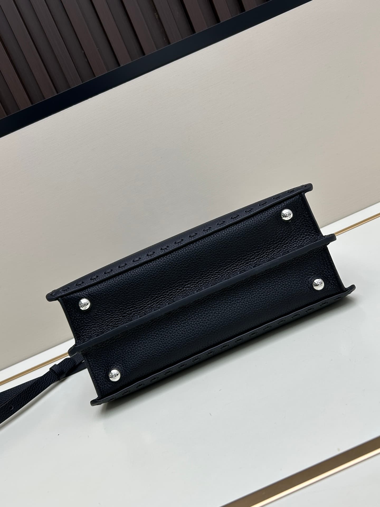 C2964 Fendi Peekaboo kitten bag — image 5