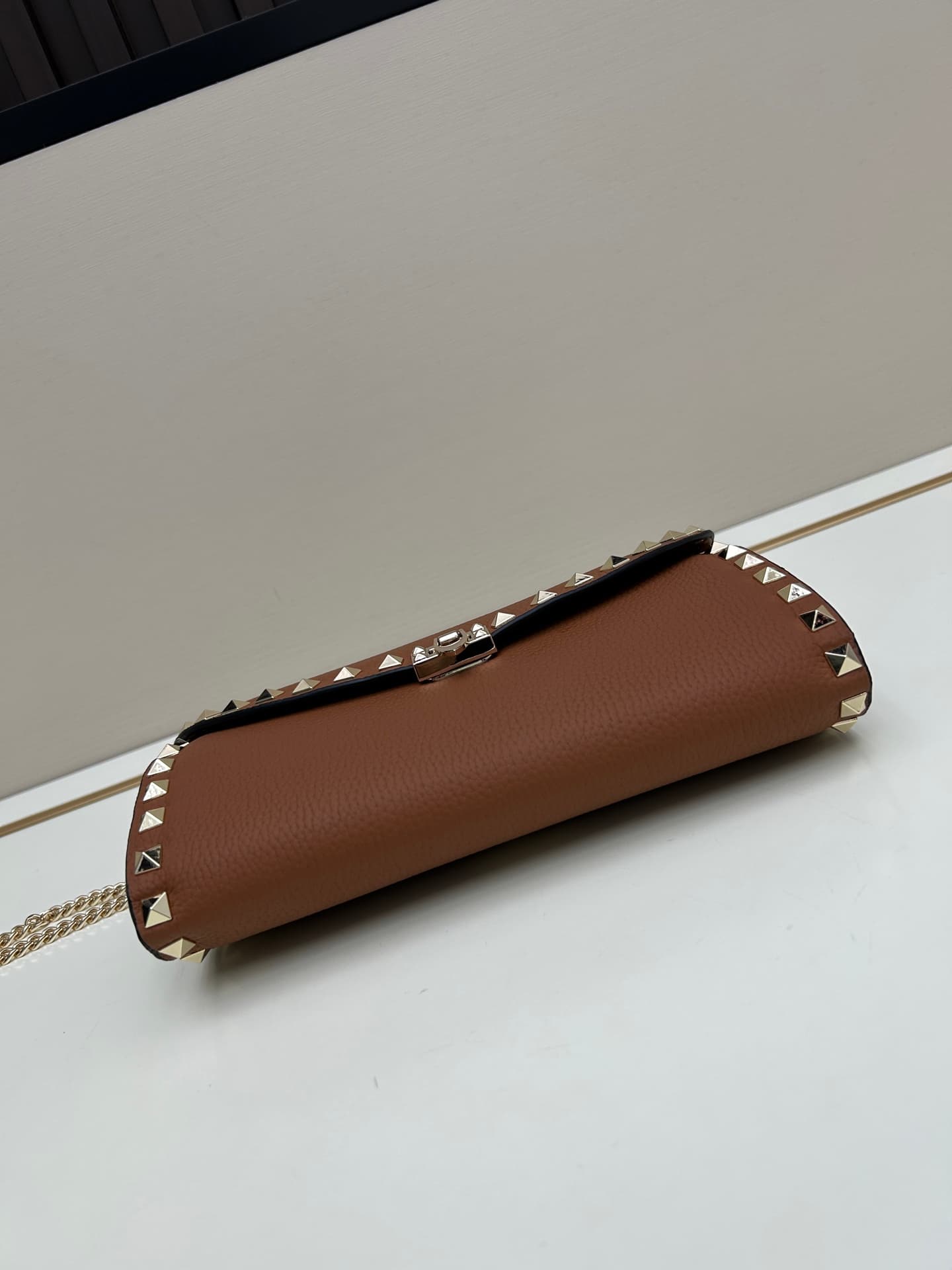 C8292 Garavani Rockstud Mini leather crossbody bag, featuring the iconic hook closure design — image 5
