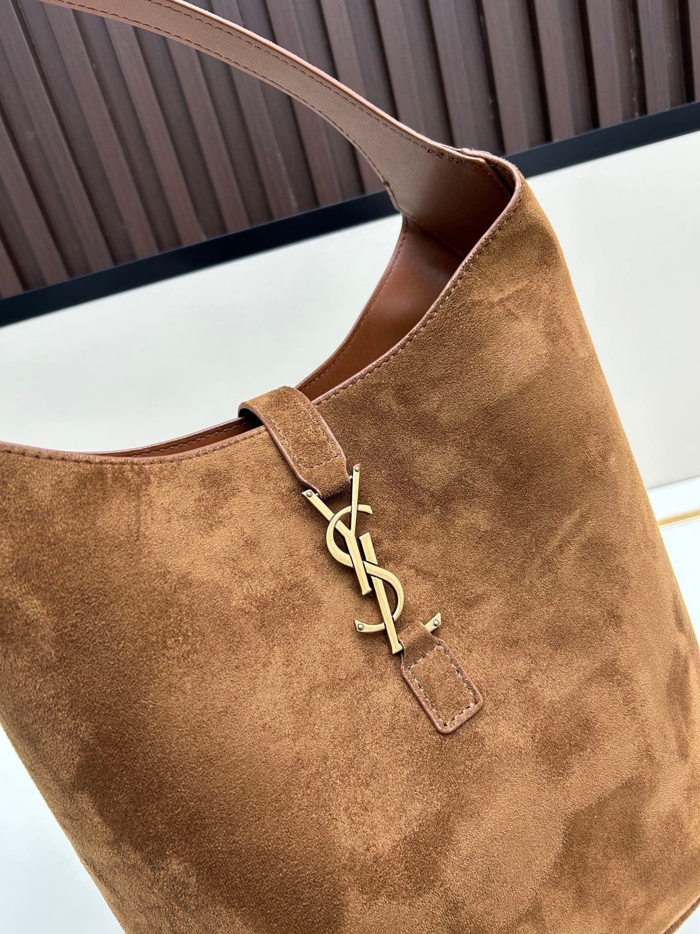 C8722 New style bag box 💰 YSL Soft Hobo, large size/matte brown color — image 5
