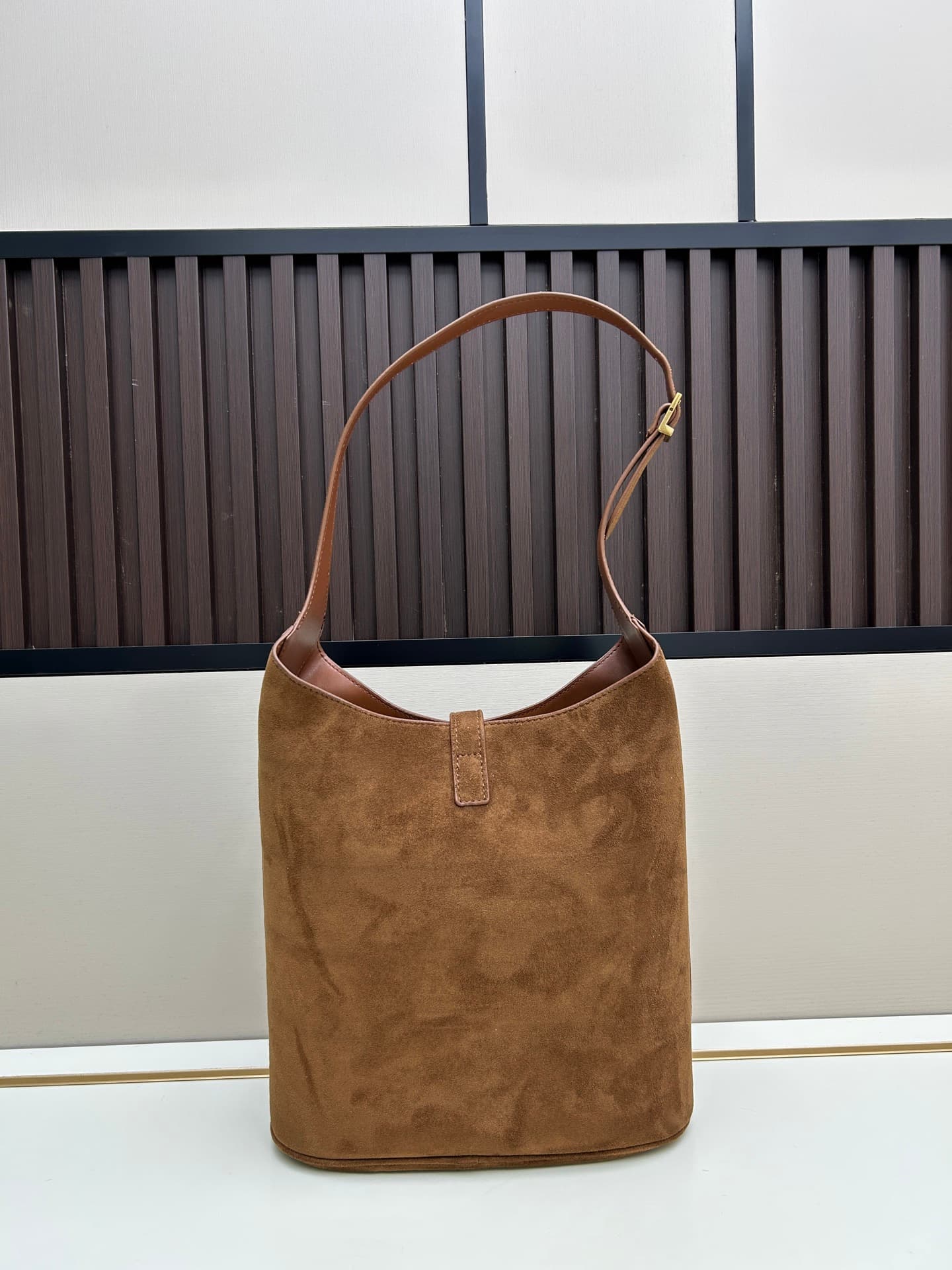 C8722 New style bag box 💰 YSL Soft Hobo, large size/matte brown color — image 3