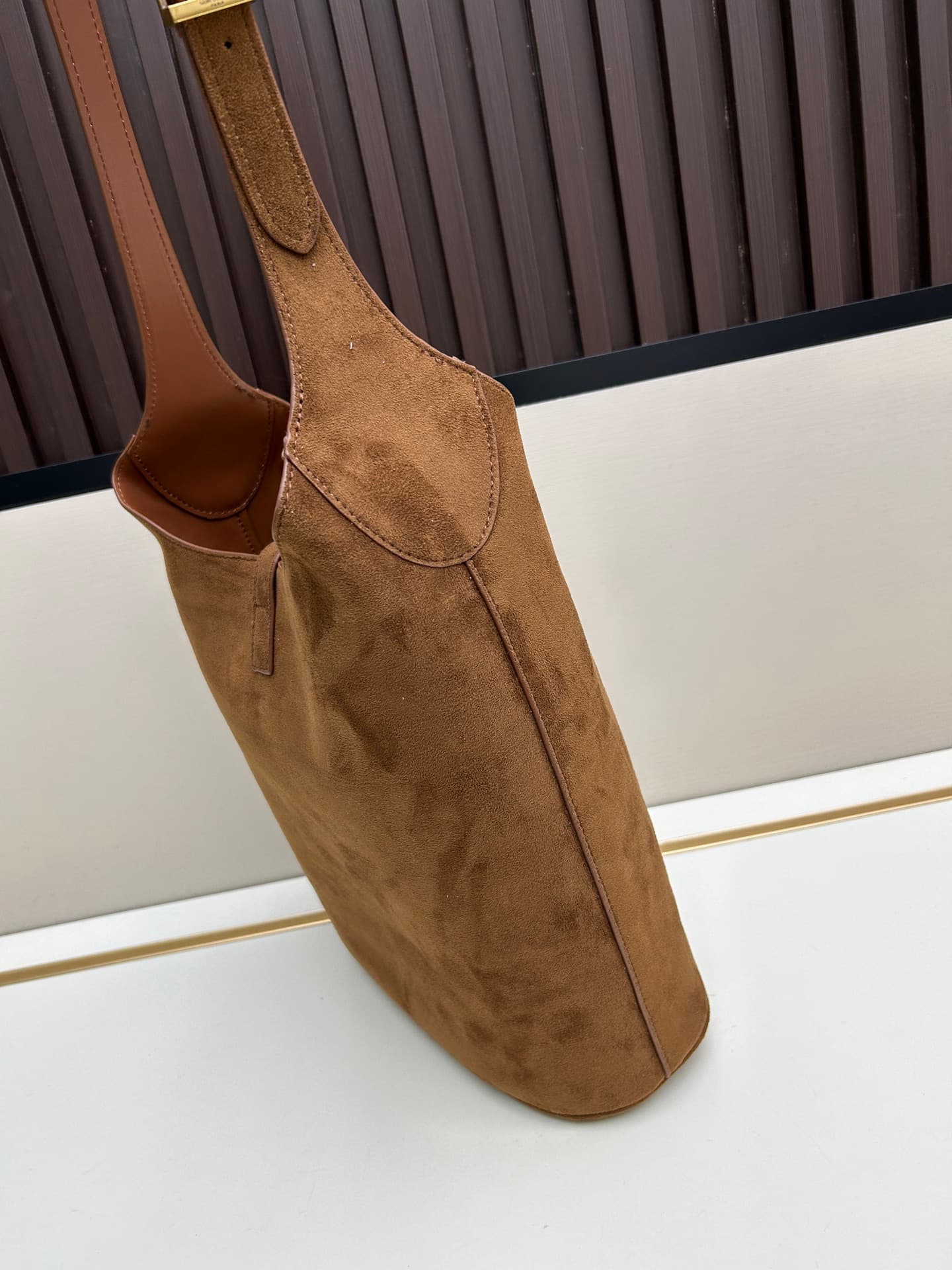C8722 New style bag box 💰 YSL Soft Hobo, large size/matte brown color — image 2