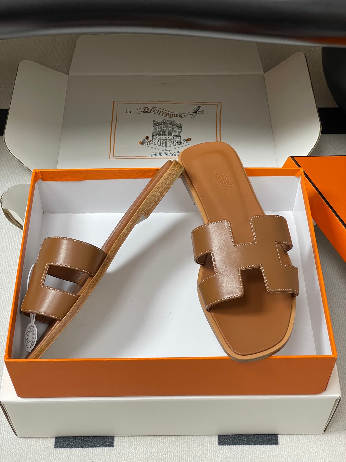 D8087 – Top-quality products (wrapped in high-end gift boxes or scarves) — image 6