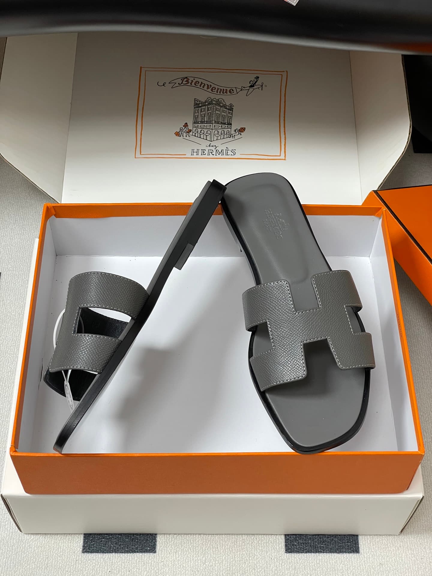 D8078 – Top-quality products (wrapped in high-end gift boxes or scarves) — image 6