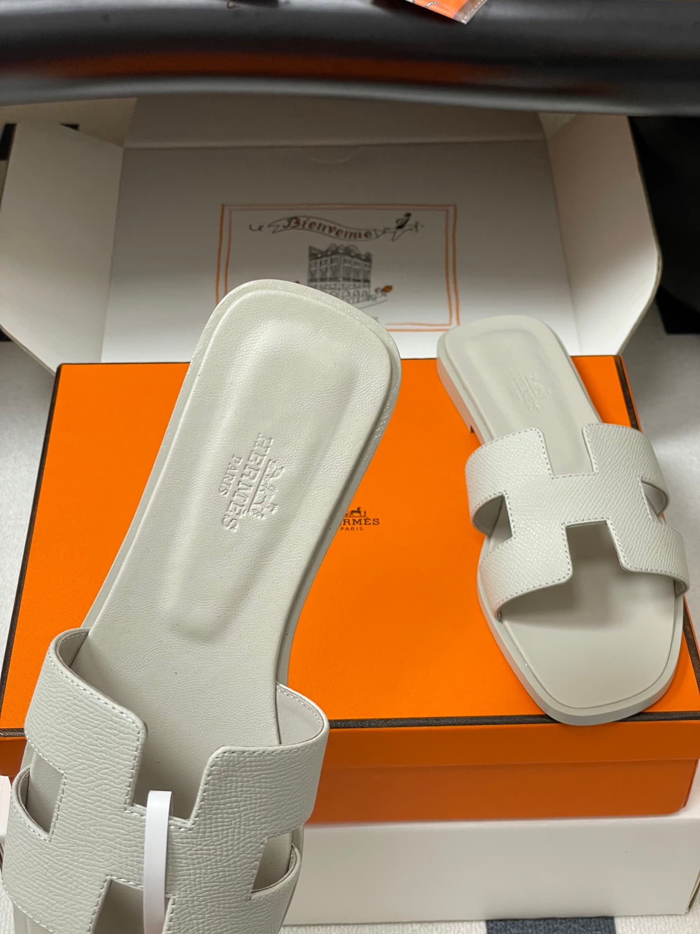 D8076 – Top-quality products (come with high-end packaging boxes/sashes) — image 7