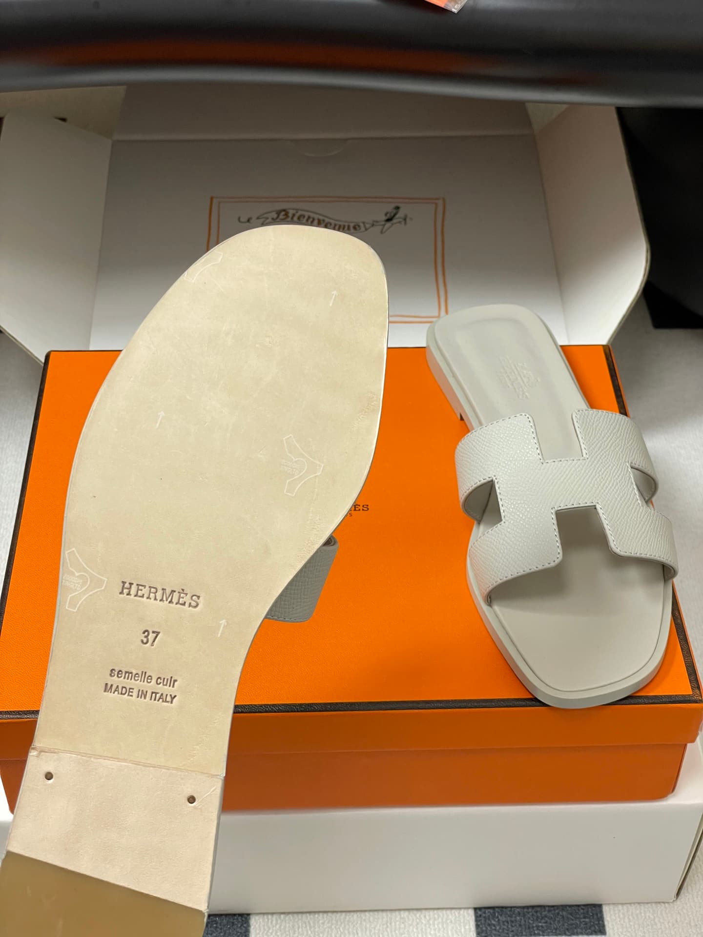D8076 – Top-quality products (come with high-end packaging boxes/sashes) — image 8