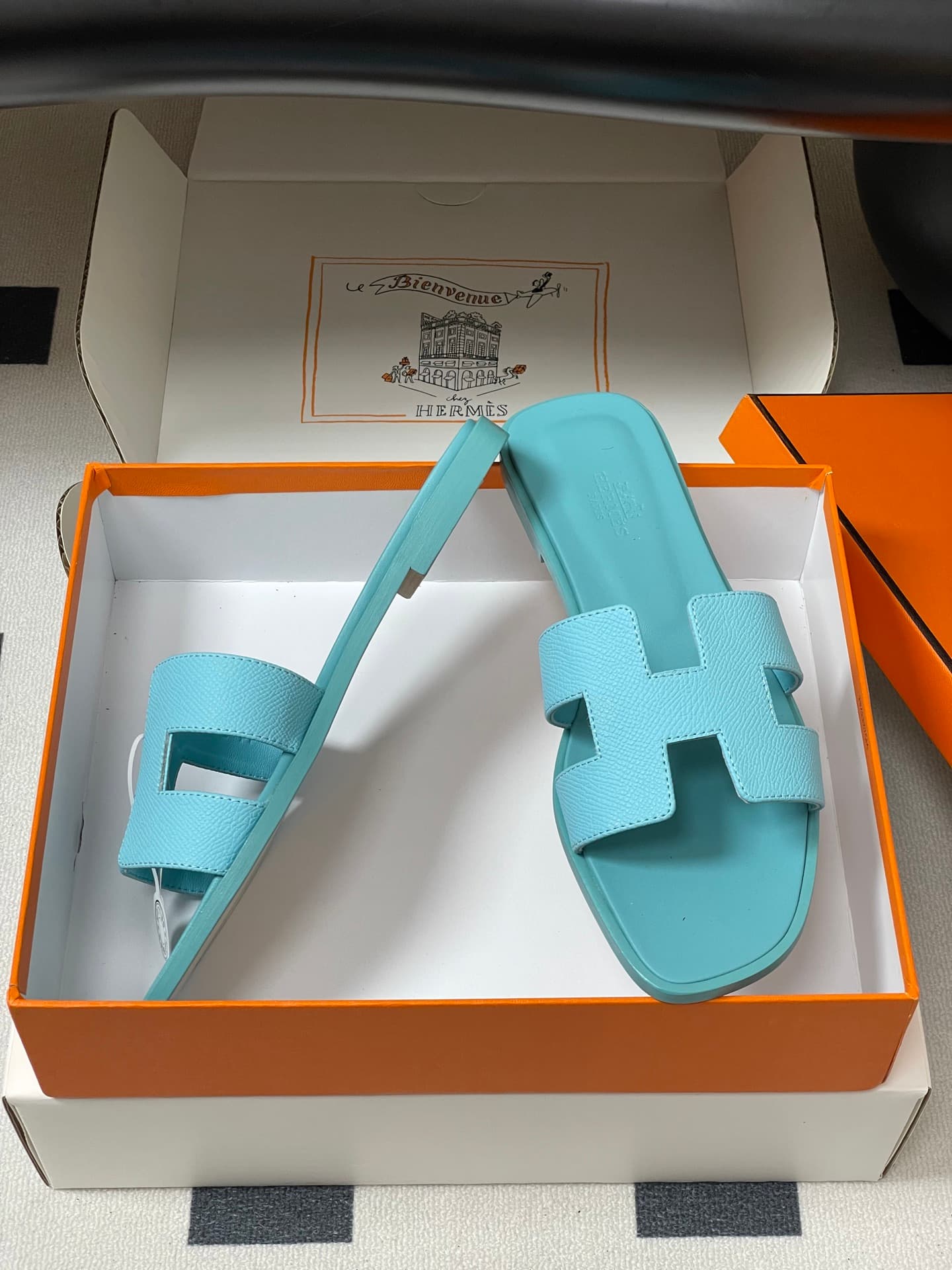 D8057 – Top-quality quality (wrapped in high-end gift boxes or scarves) — image 6