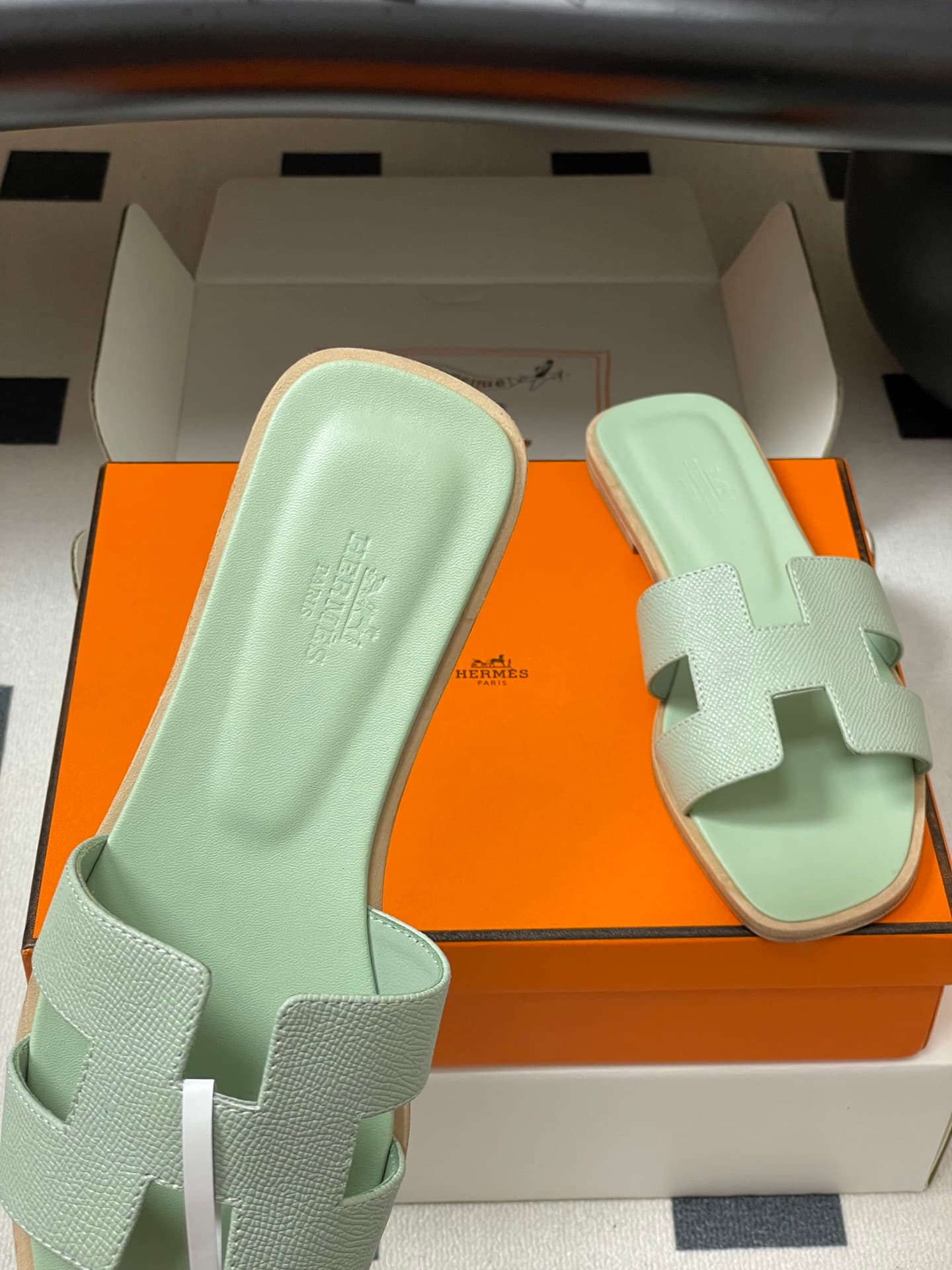 D8053 – Top-quality products (wrapped in high-end packaging boxes/sashes) — image 7