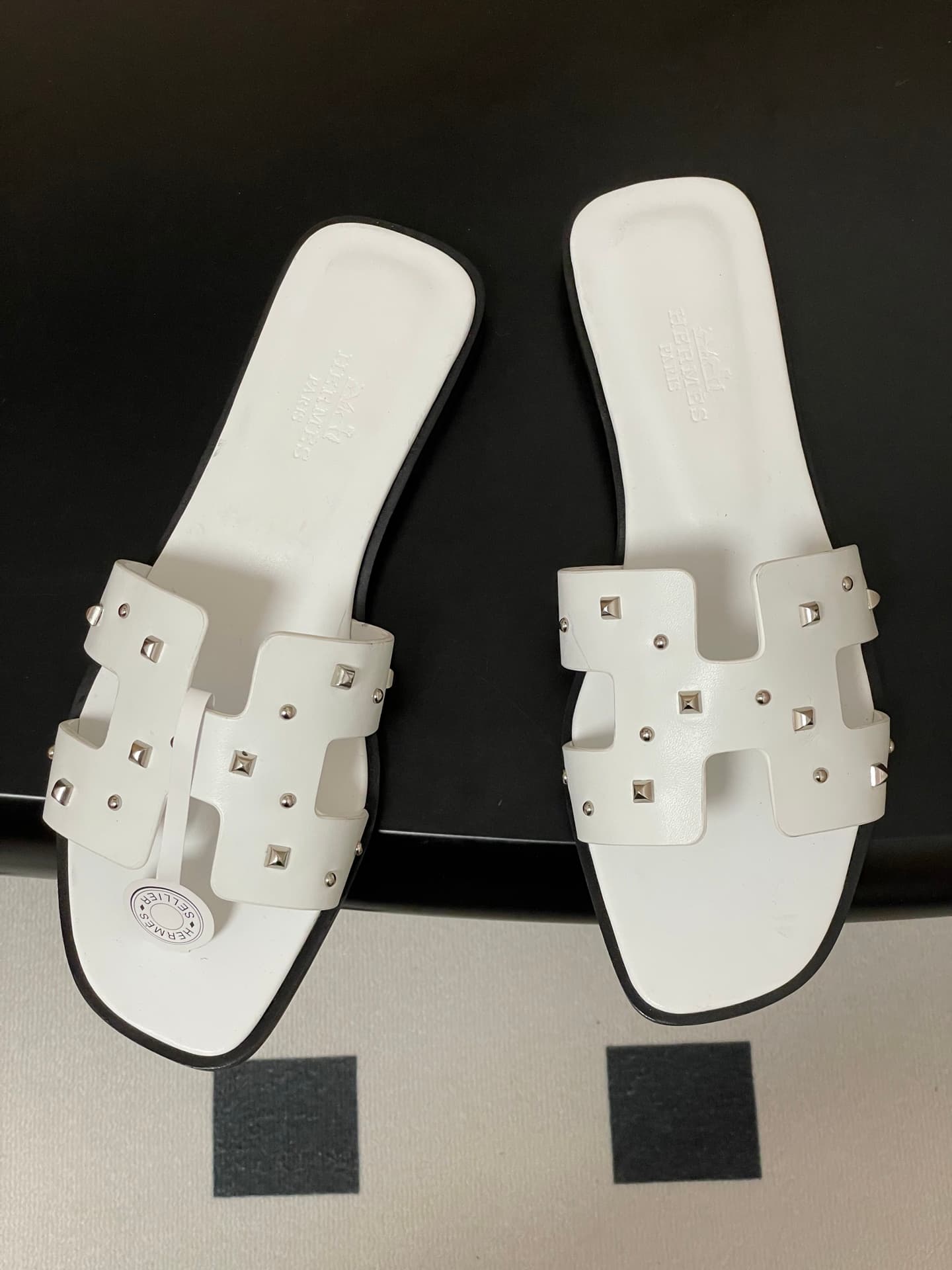 D8036 – Top-quality products (wrapped in high-end packaging boxes or scarves) — image 2