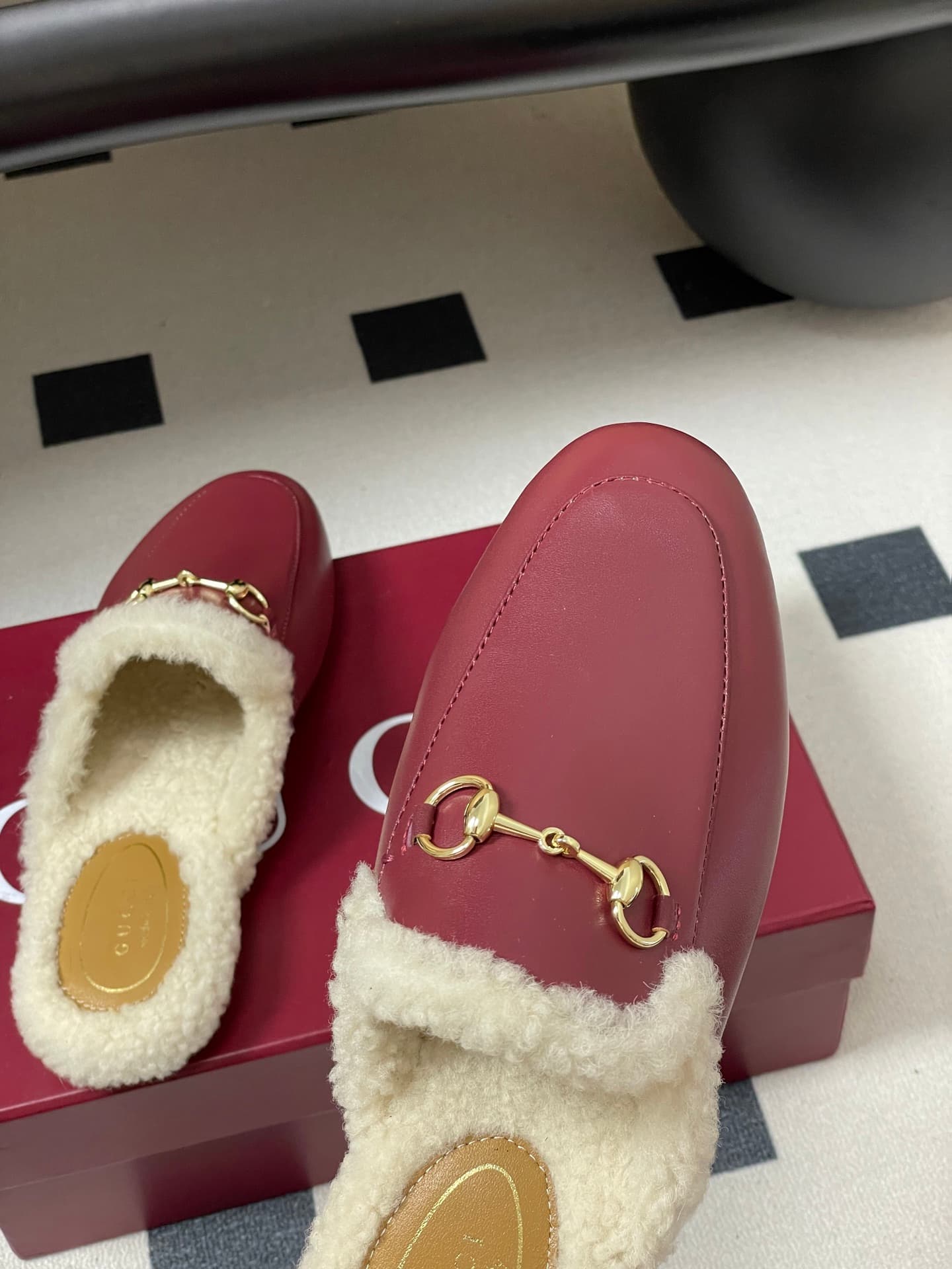 D7118 🏧𝐆𝐔𝐂𝐂𝐈 Gucci Princetown classic wool slippers, suede-mouthed mules with buckle feet, half-slipper style slippers made of Merino wool. — image 6